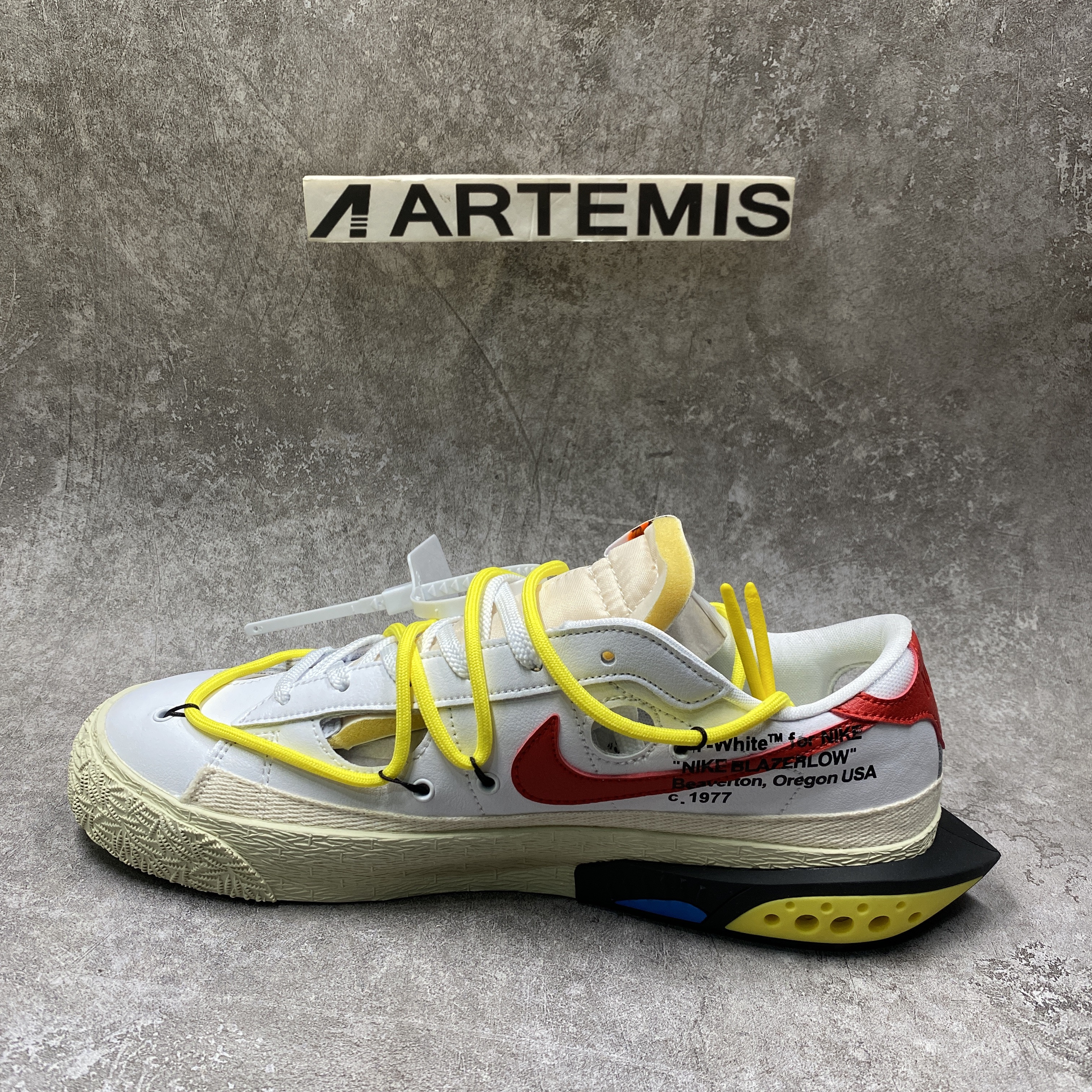 Off-White x Nike Blazer Low