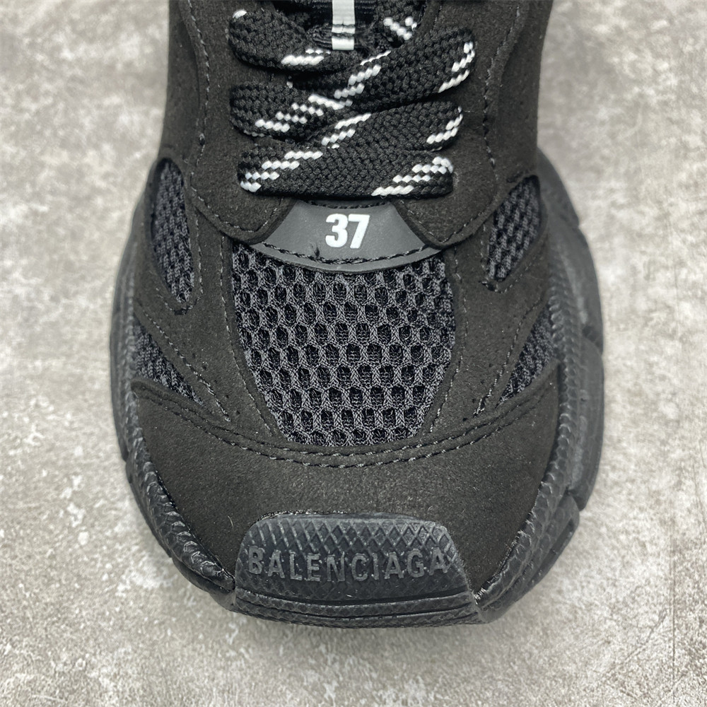 Balenciga 3XL SUEDE BLACK