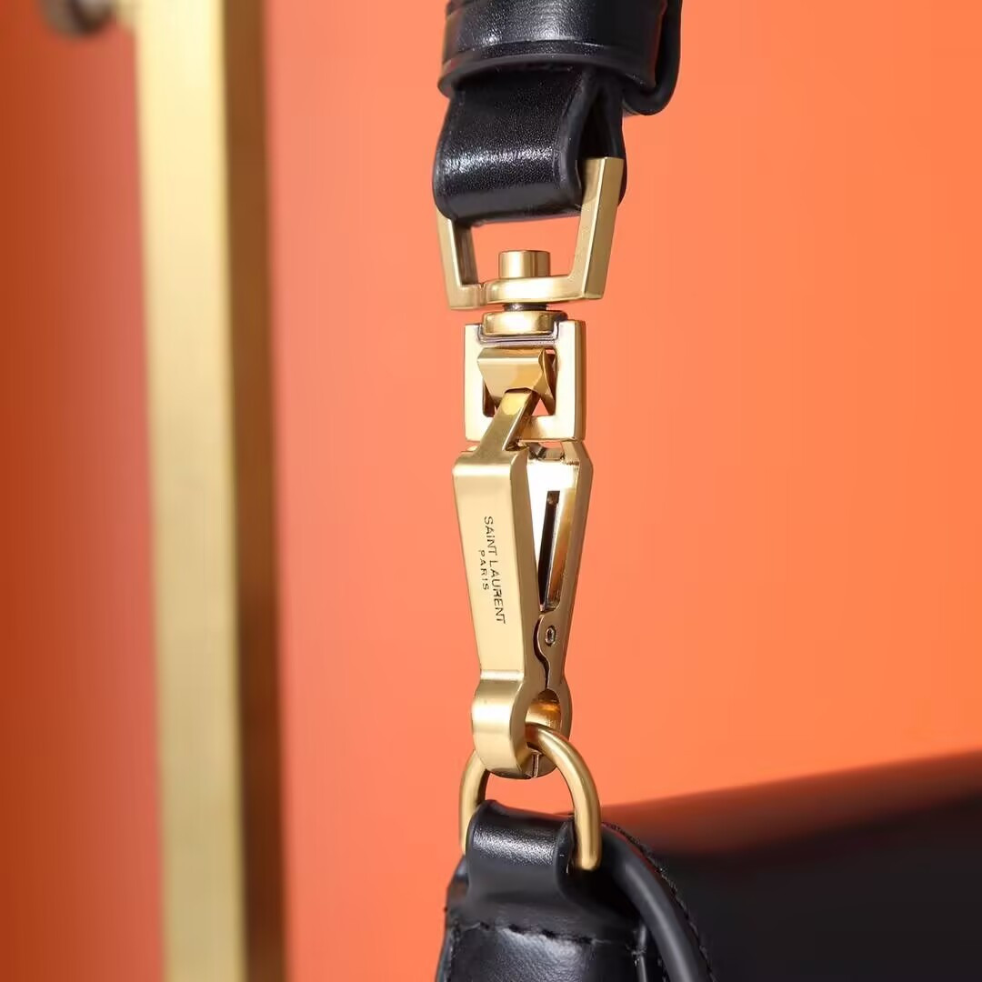 y*l voltaire top handle in box Sa**t Lau*nt 17.5x21x8cm