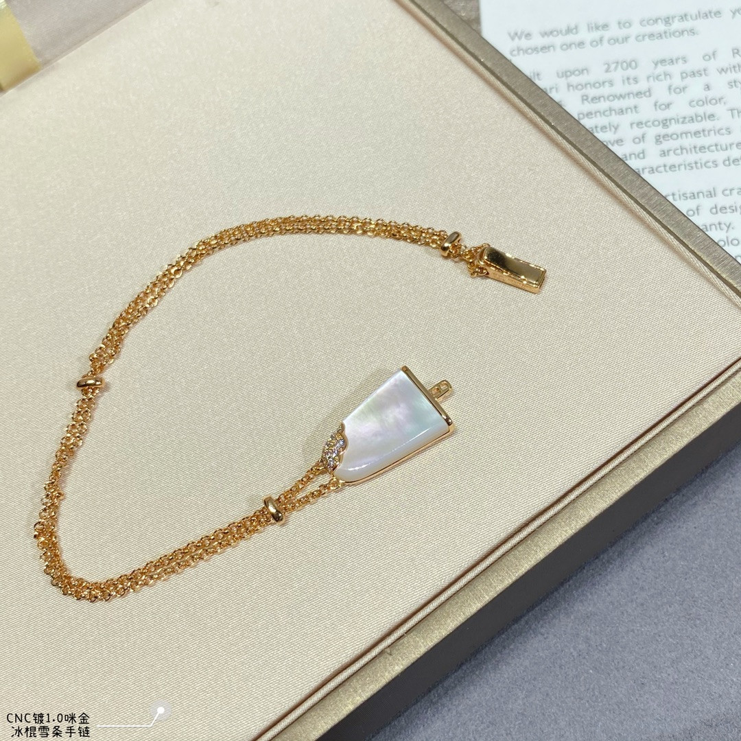 B*l*ai popsicles bracelet