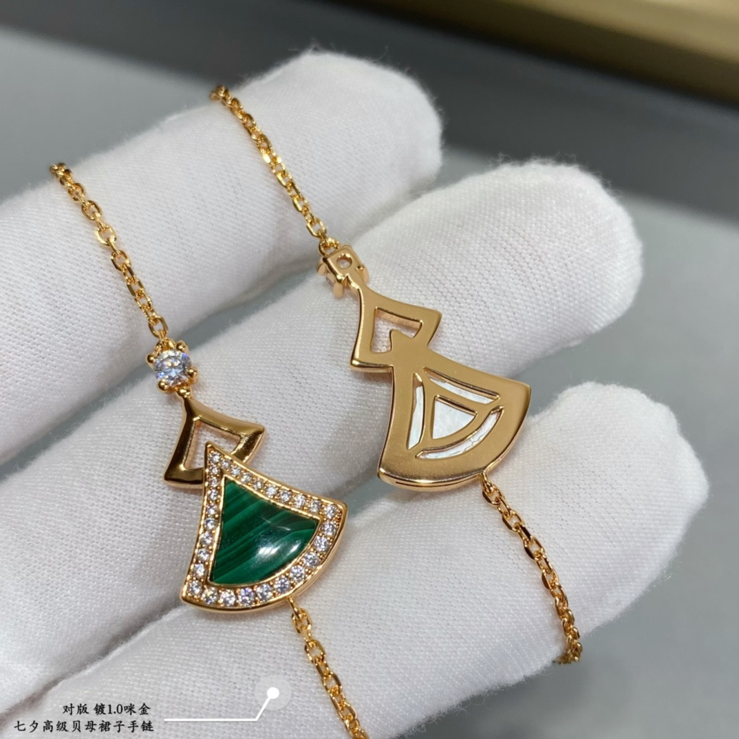 B*l*ai skirt bracelet