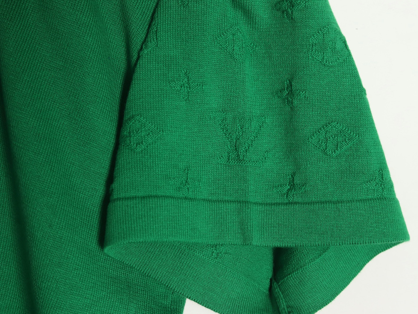 l0*is V*t0n lv 25fw knitting short-sleeved