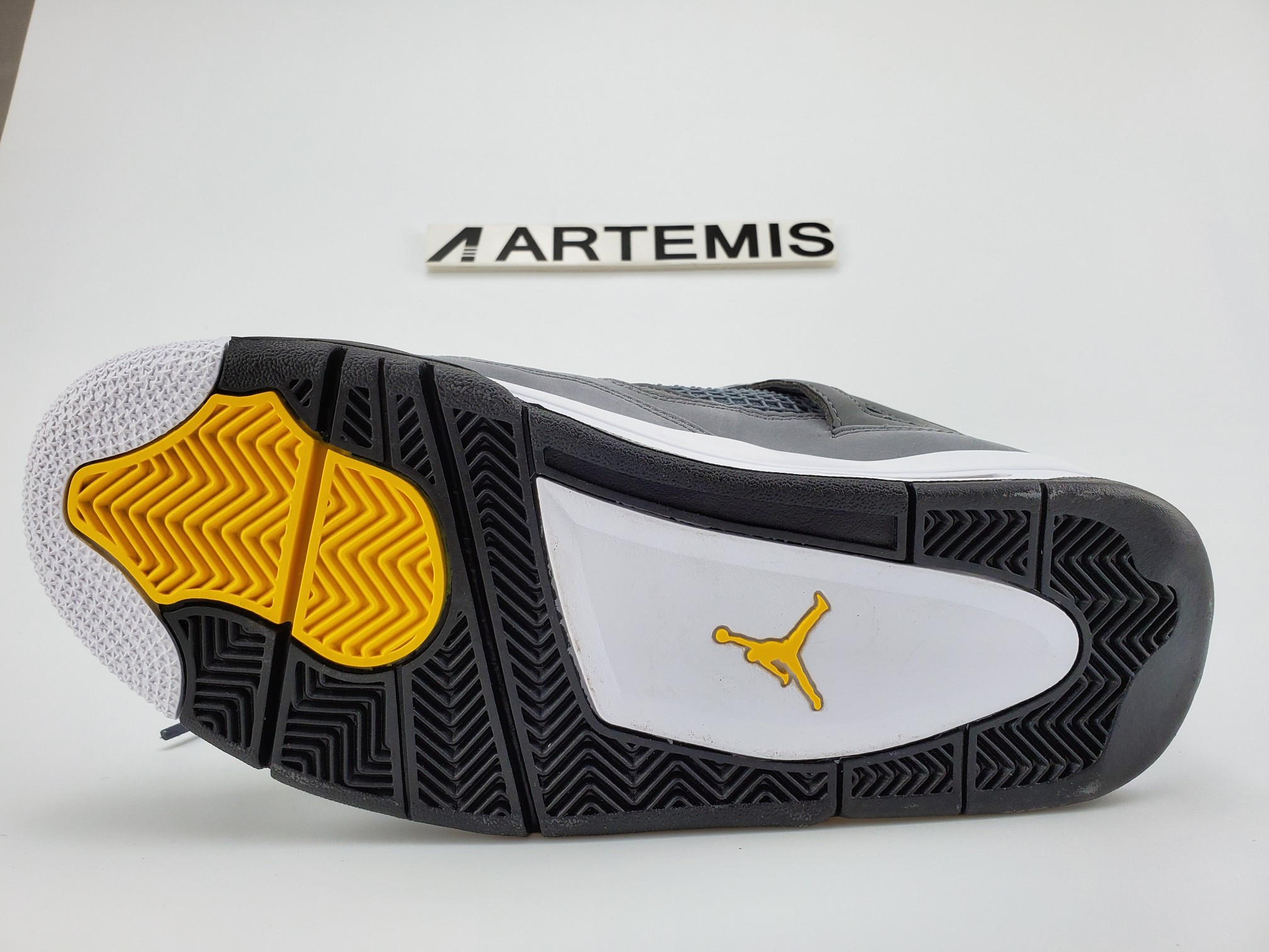 Jordan 4 Retro Cool Grey(2019)