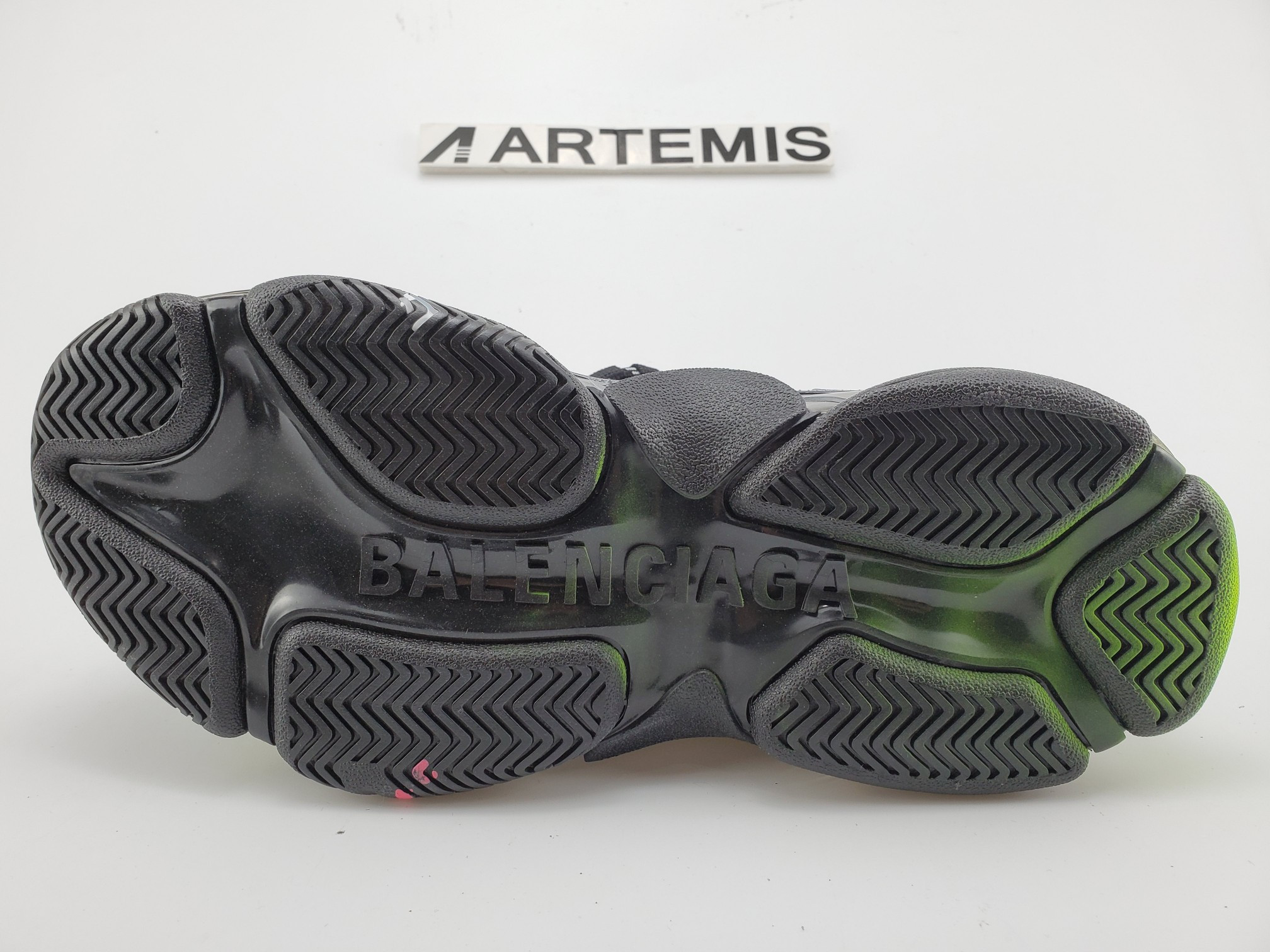 Balenciga Triple S Graffiti