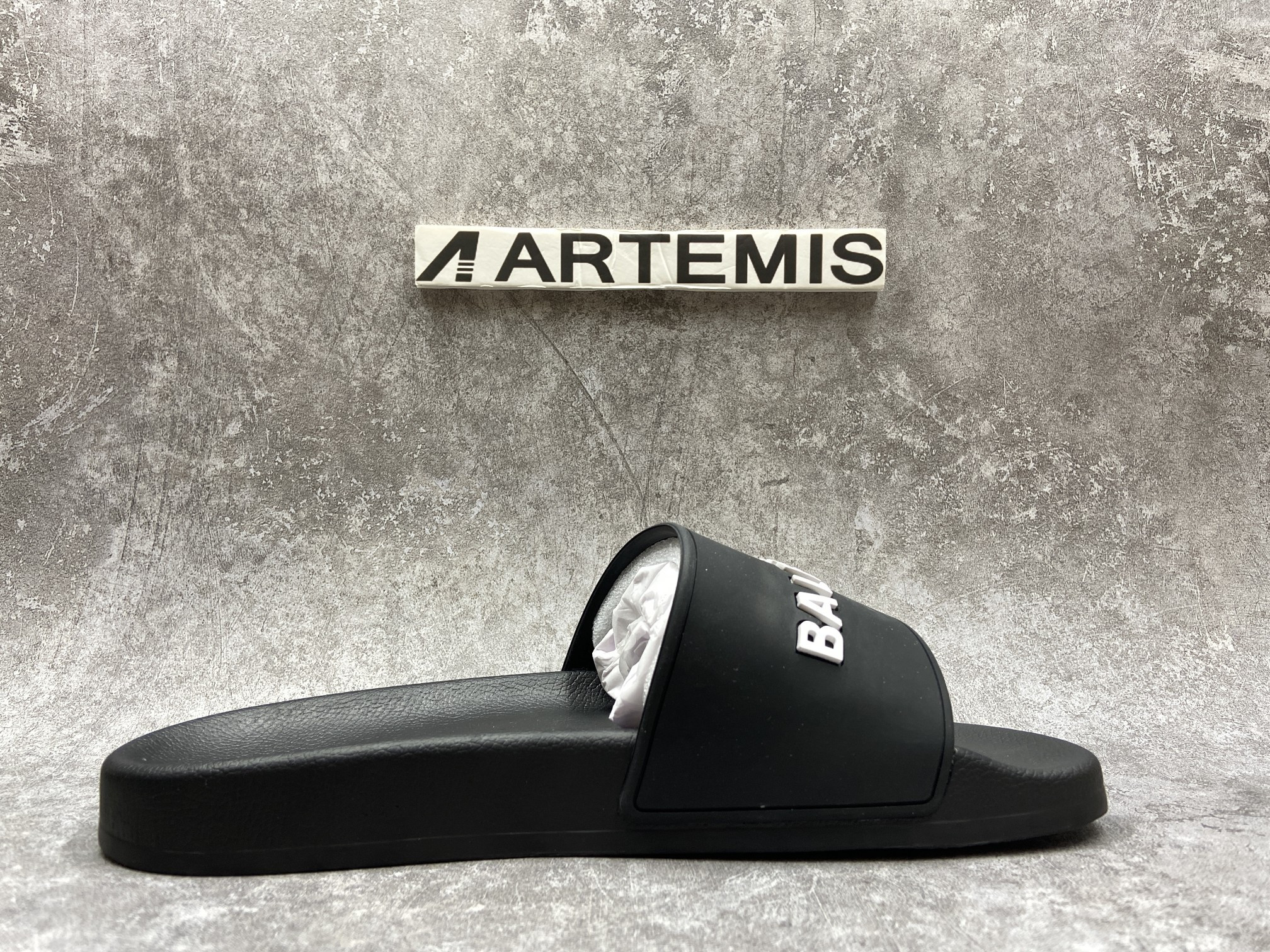 Balenciga Pool Slide Black White