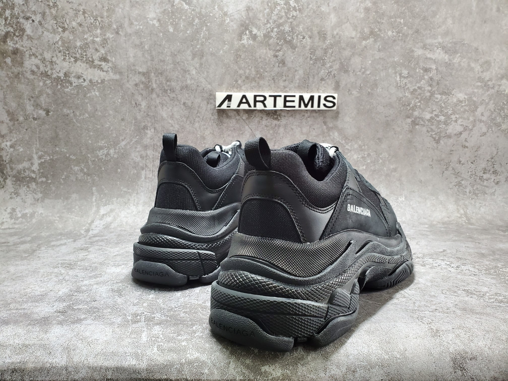 Balenciga Triple S Trainer