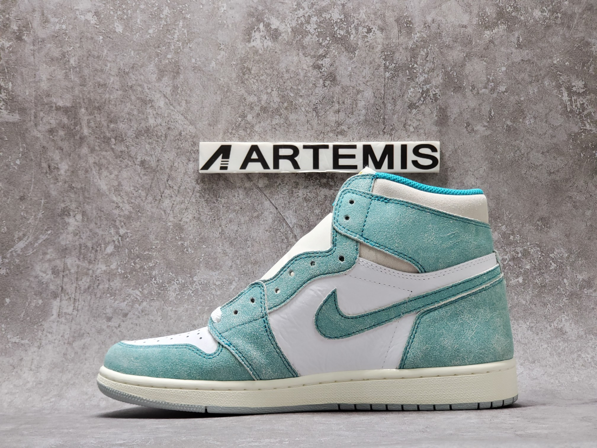 Air Jordan 1 Retro High  