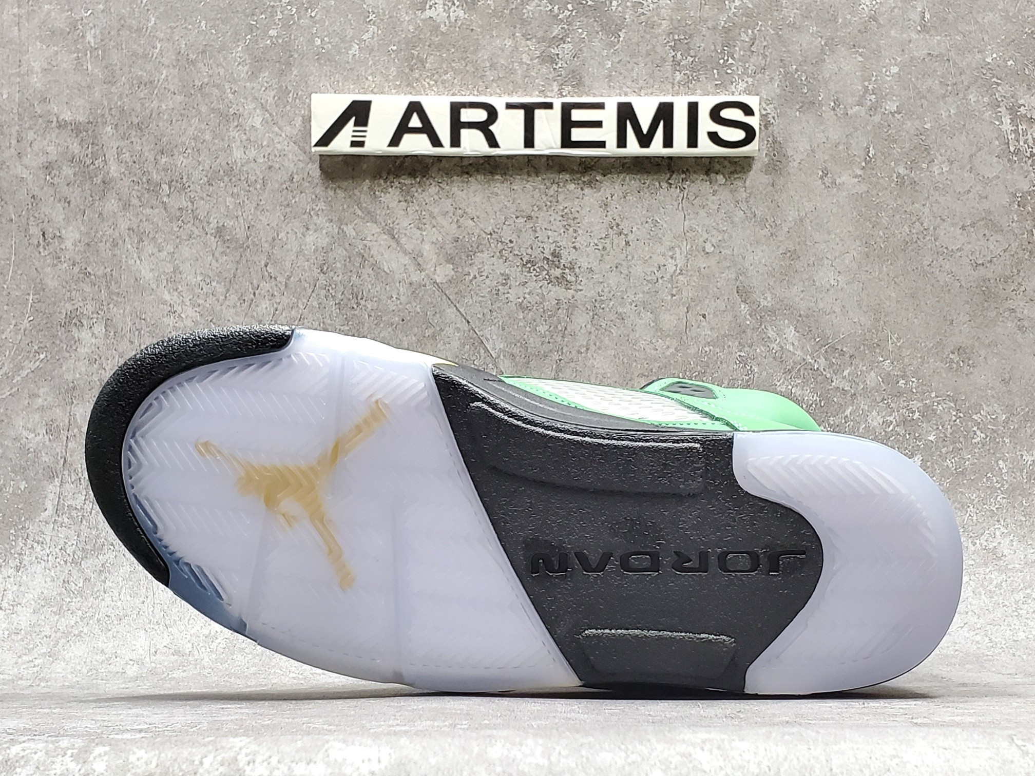 Air Jordan 5 Retro Oregon Ducks