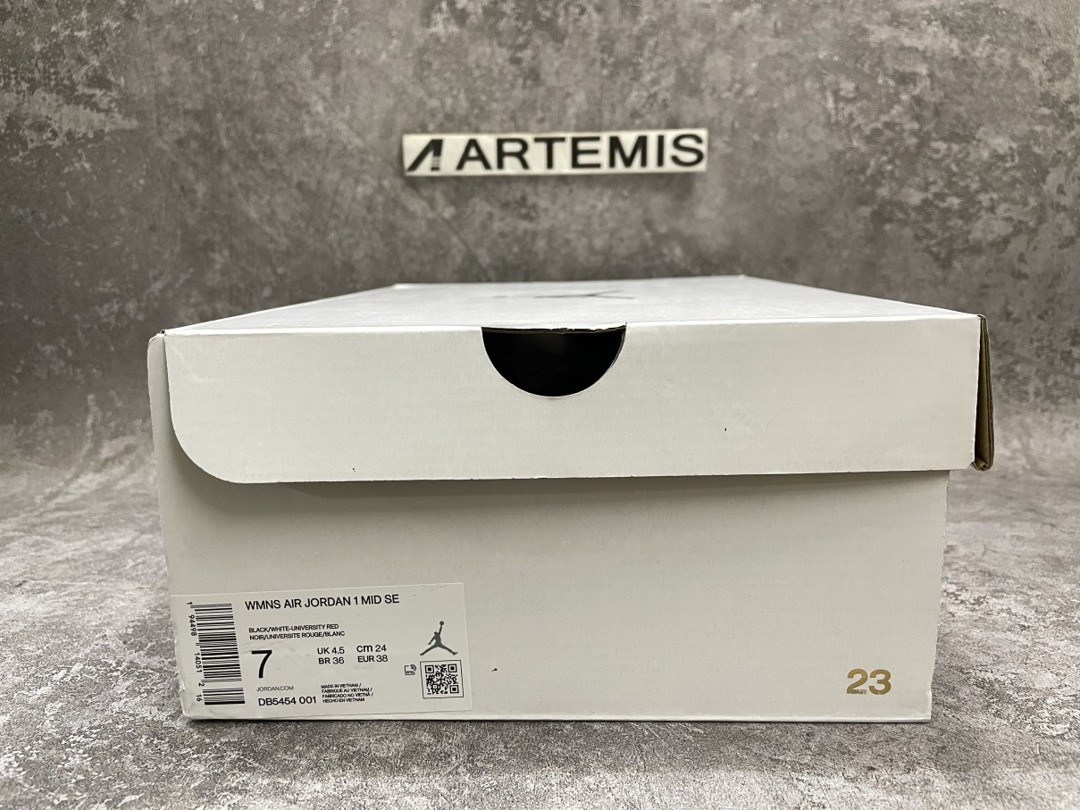 Air Jordan 1 Mid SE Black White Multi-Color