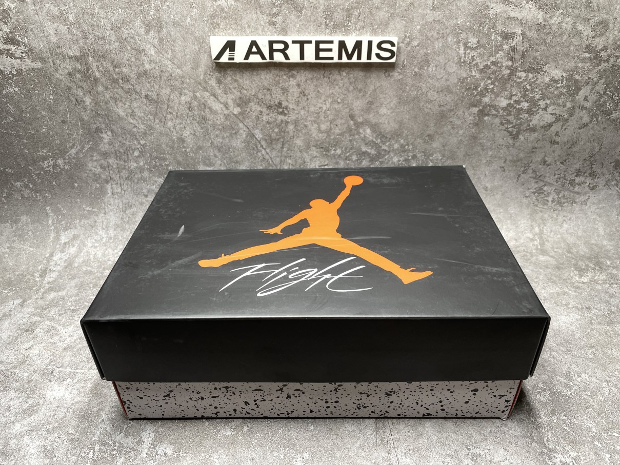 Air Jordan 4 Retro Military Blue