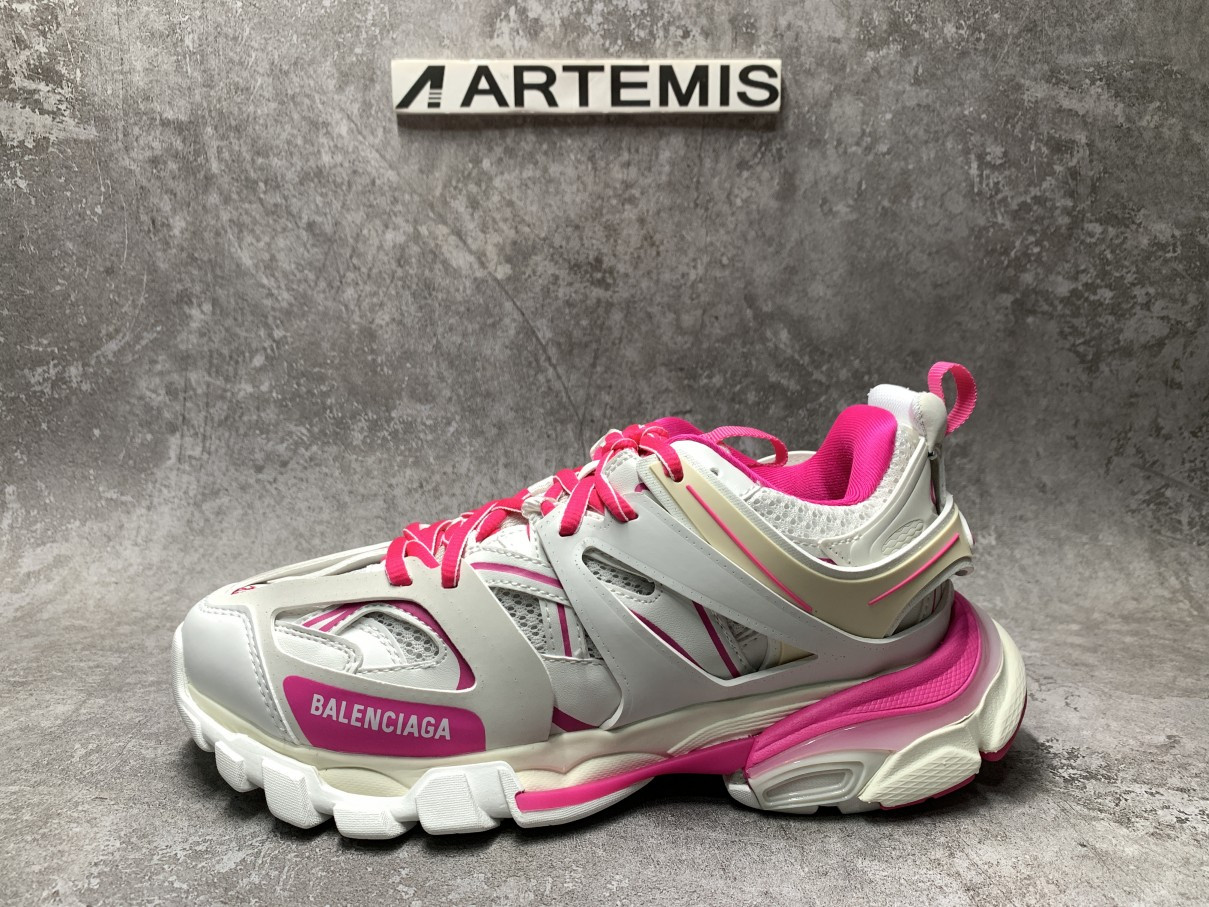 Balenciga Wmns Track Sneaker White Fluo Pink