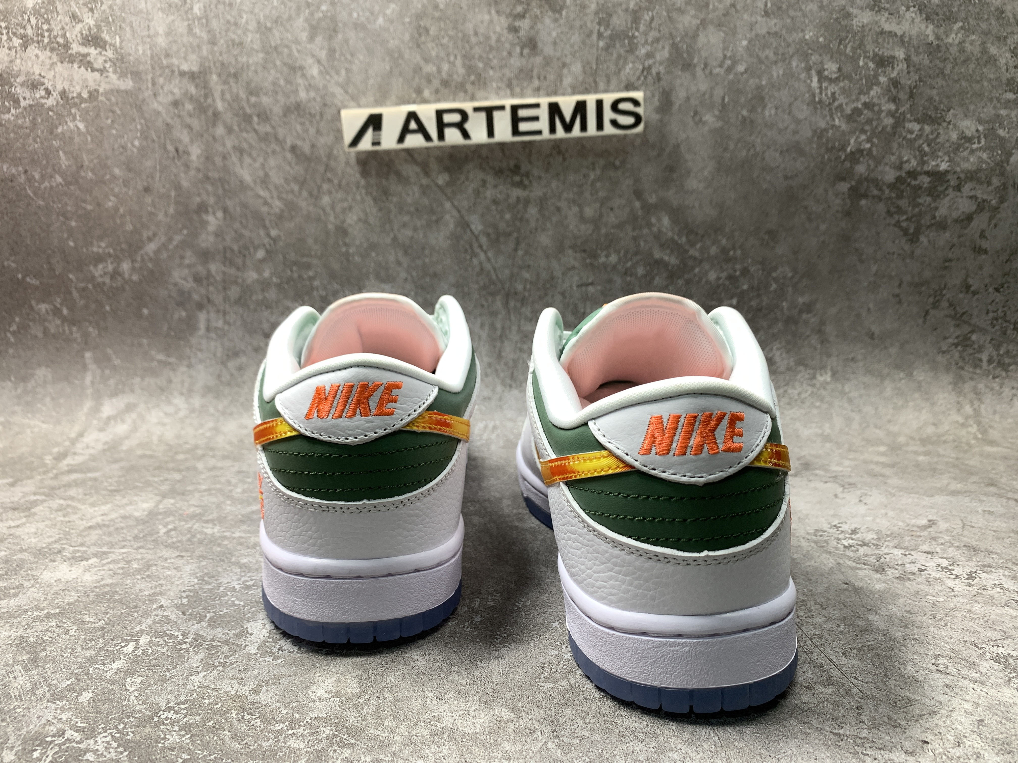 Nike Dunk Low NY vs. NY