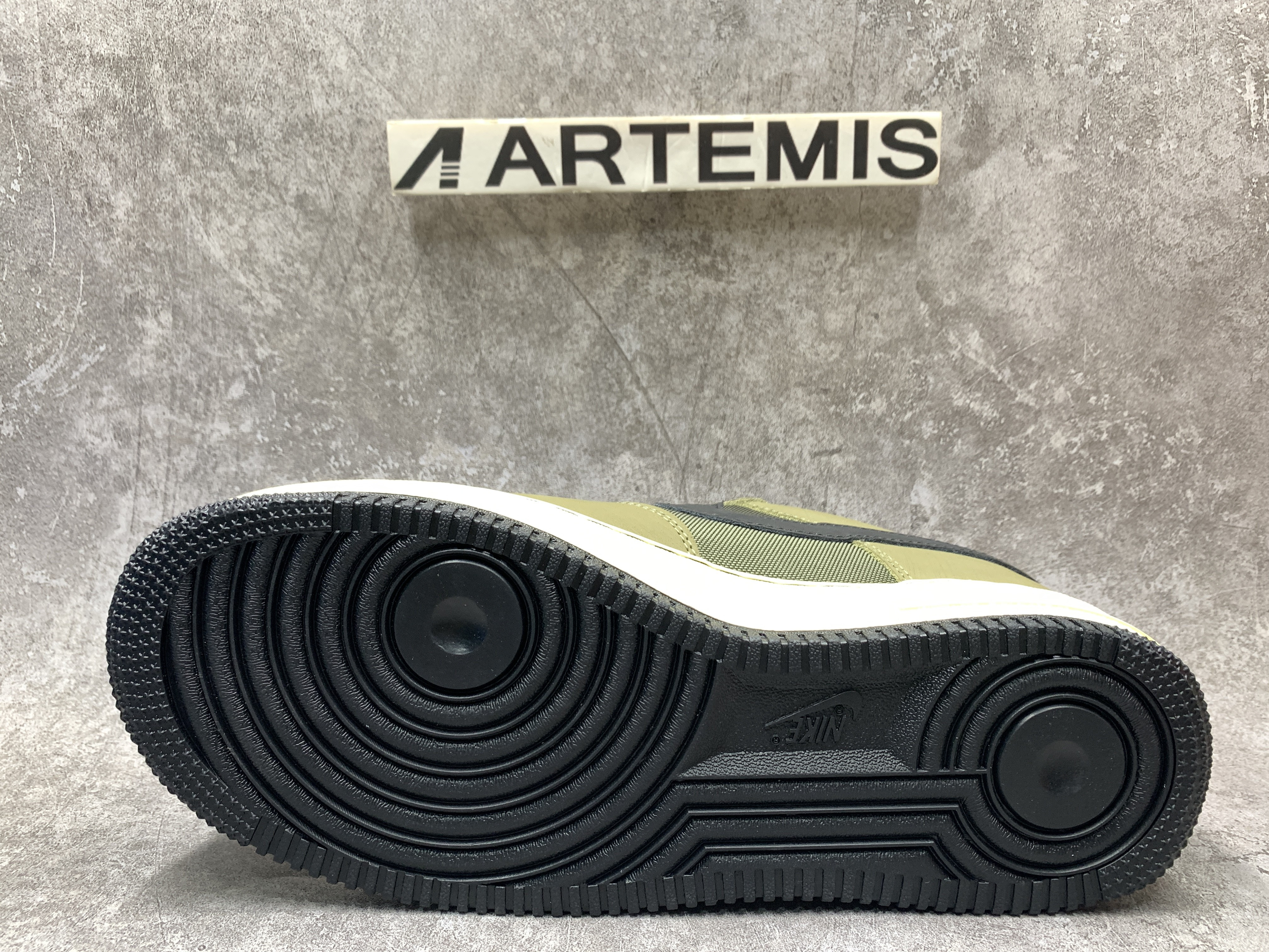 Nike Air Force 1 Low SP UNDEFEATED Ballistic Dunk vs AF1