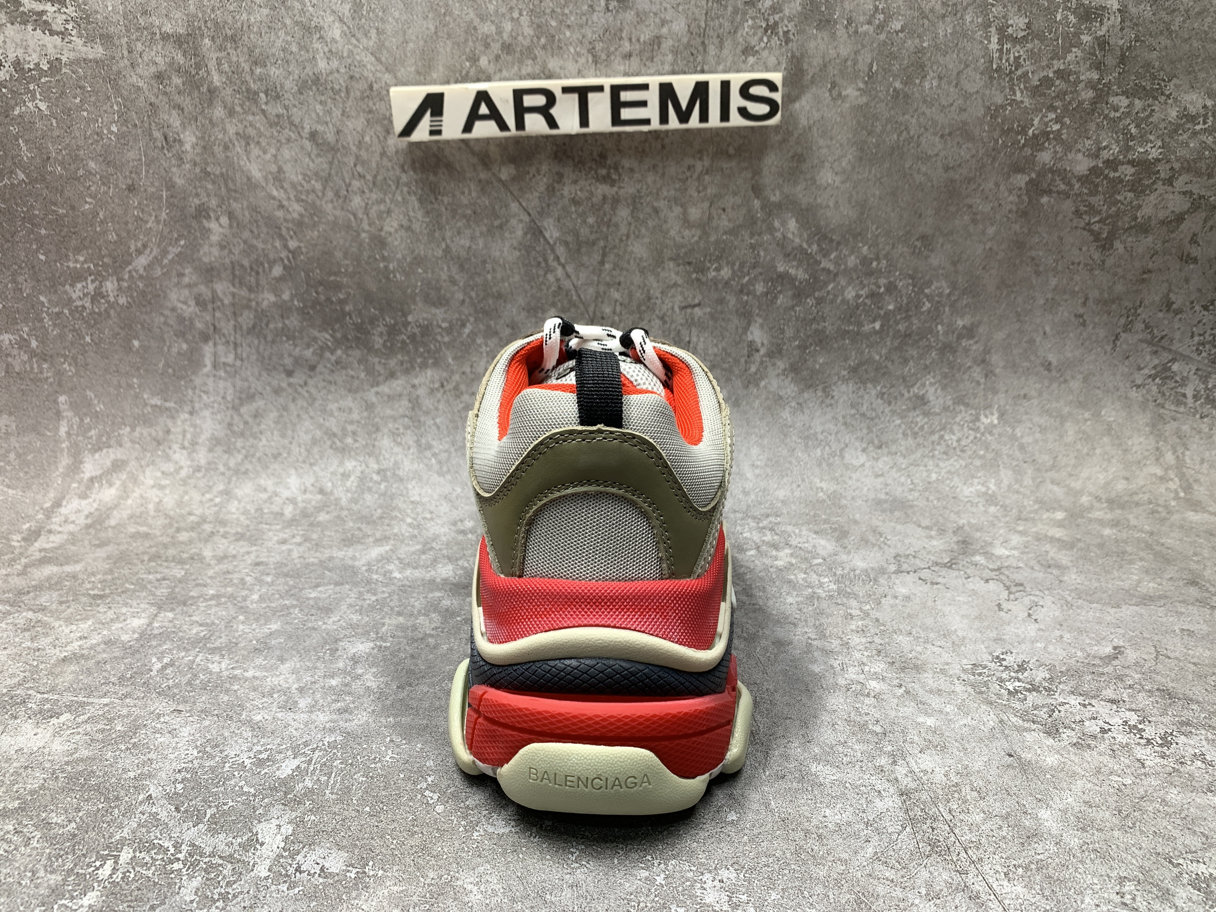 Balenciga Triple S Sneaker 