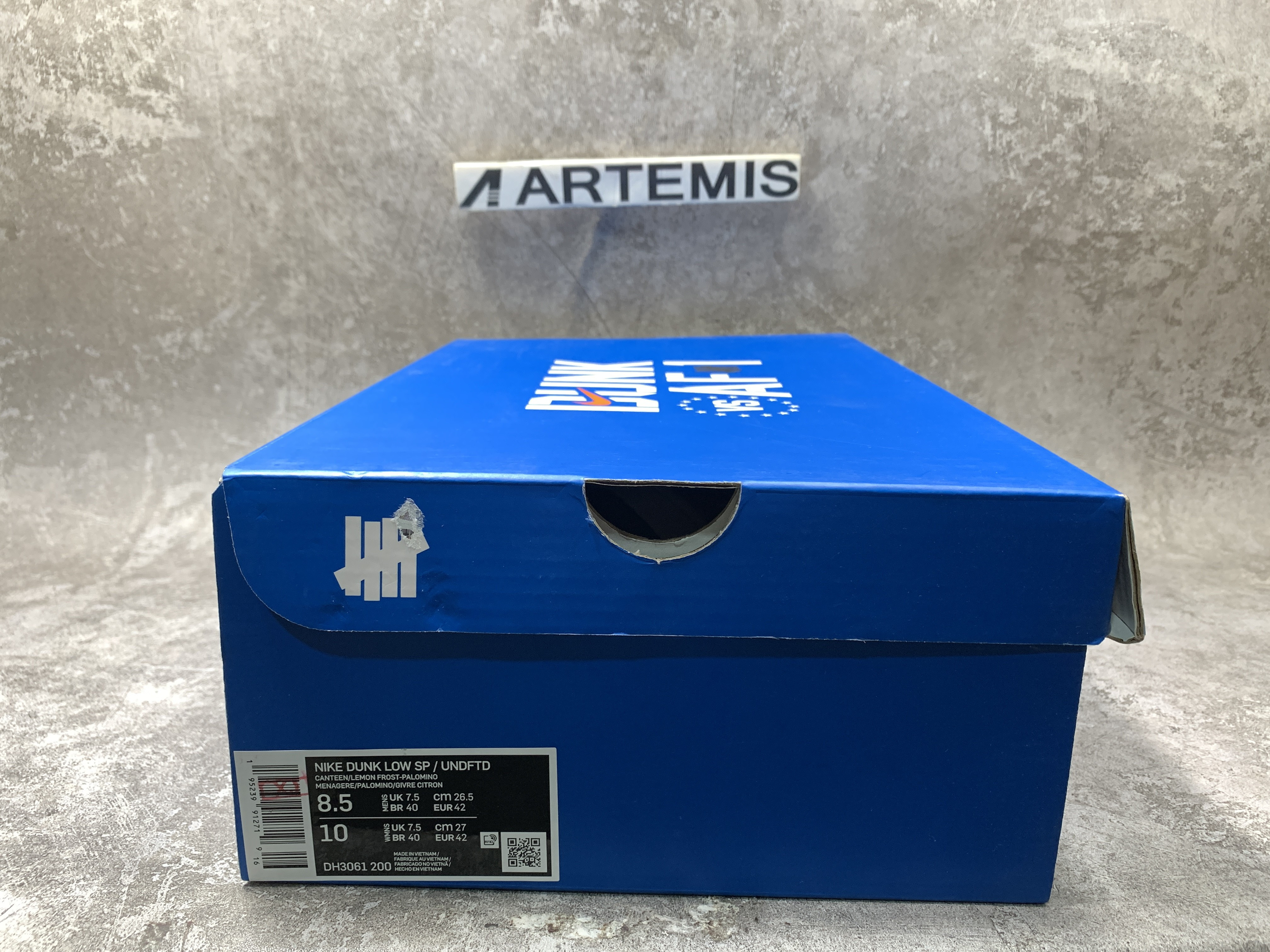 Nike Dunk Low SP UNDEFEATED Canteen Dunk vs. AF1 Pack