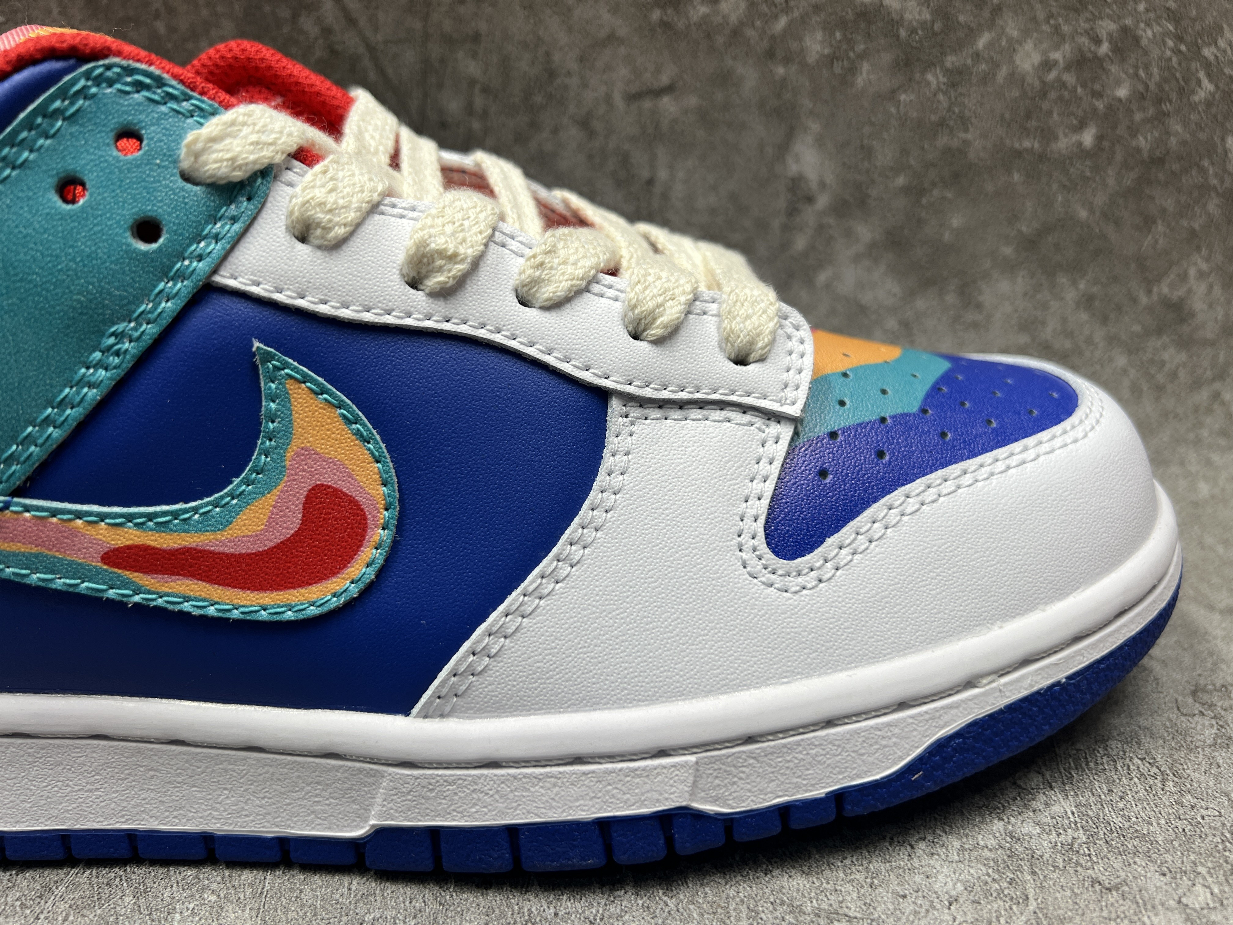 Nike Dunk Low Katsuhiro Tomo