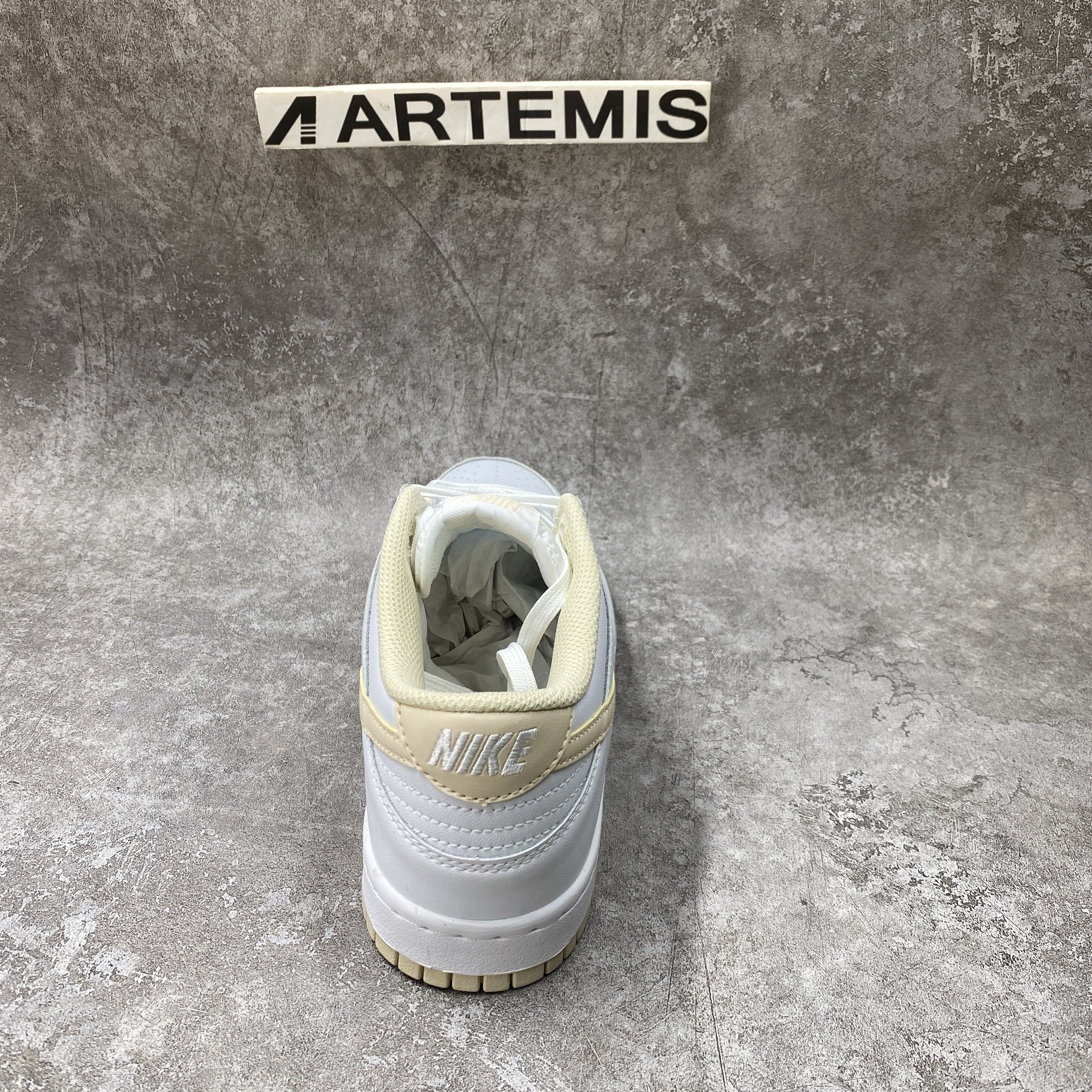 Nike Dunk Low Pearl White