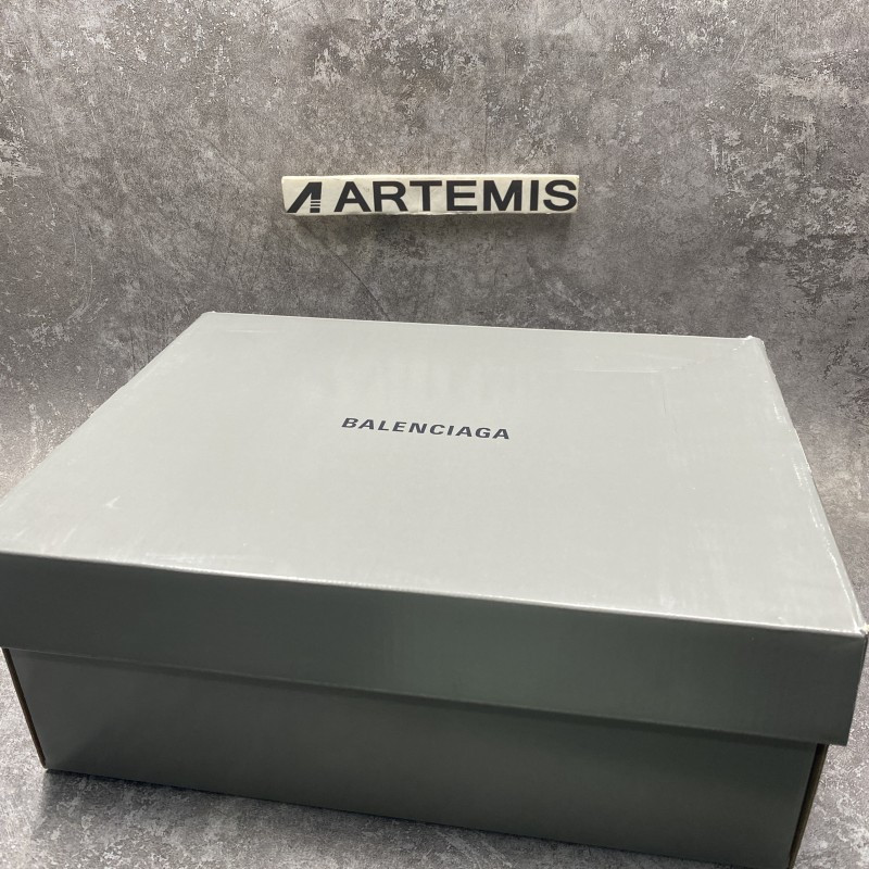 Balenciga Runner Sneakers