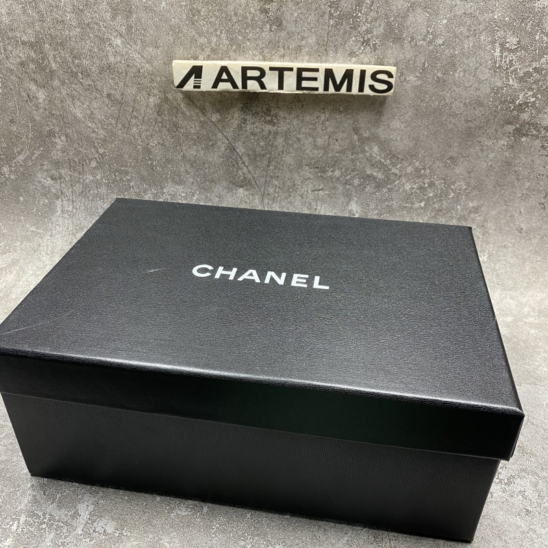 channel 22c Di*m*nd sports shoes in pink