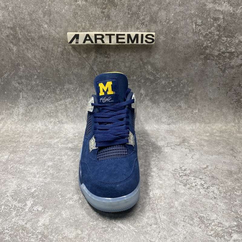 Air Jordan 4 Retro Michigan