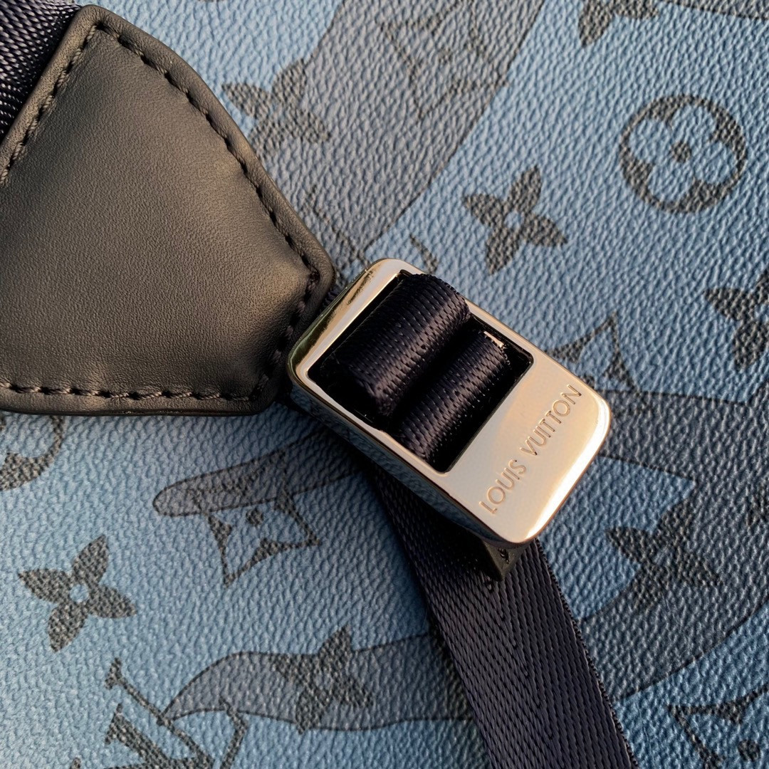 LV Christopher MM M22636