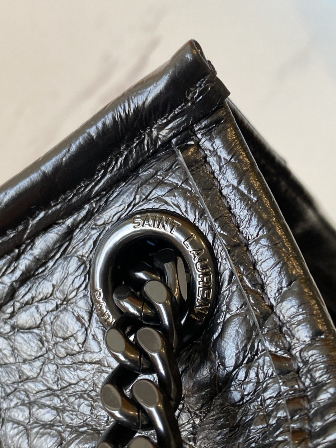 Y*L niki shopping in crocodile-embossed leather 12.9 x 10.6 x 4.5 inches