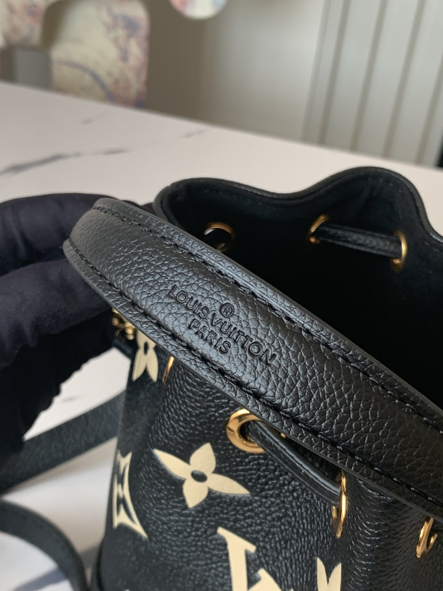 LV M46292 Nano Noé 5.1 x 6.3 x 3.9 inches