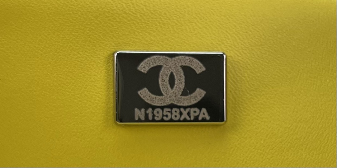 Ch*el classic flap bag 20cm