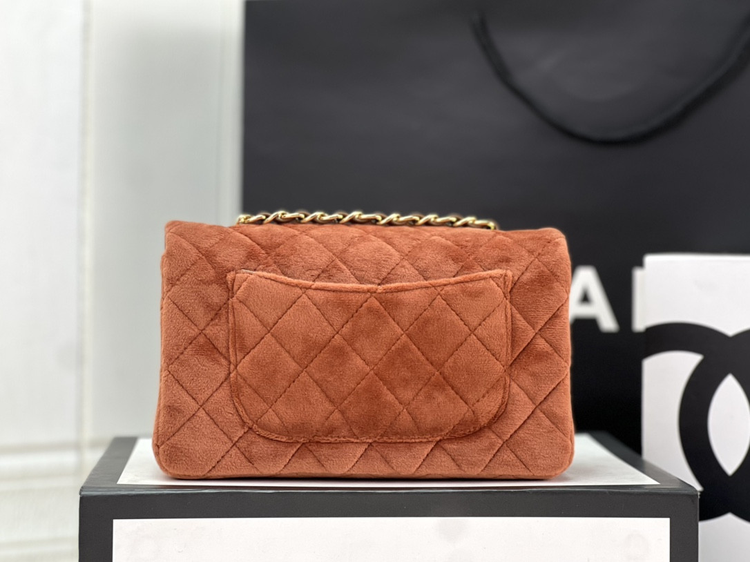 Ch*el classic flap bag 20cm