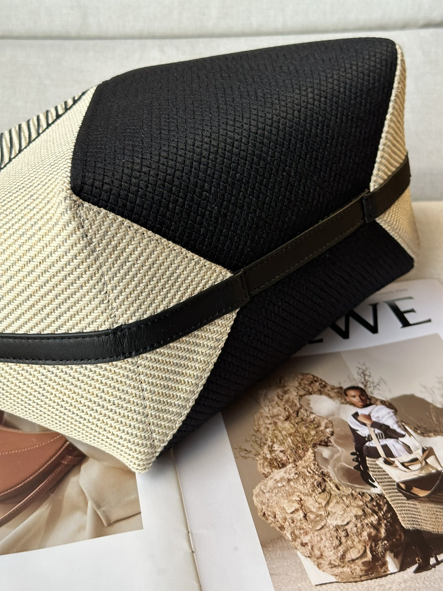 L0ew* puzzle fold tote 21x5.5x31cm