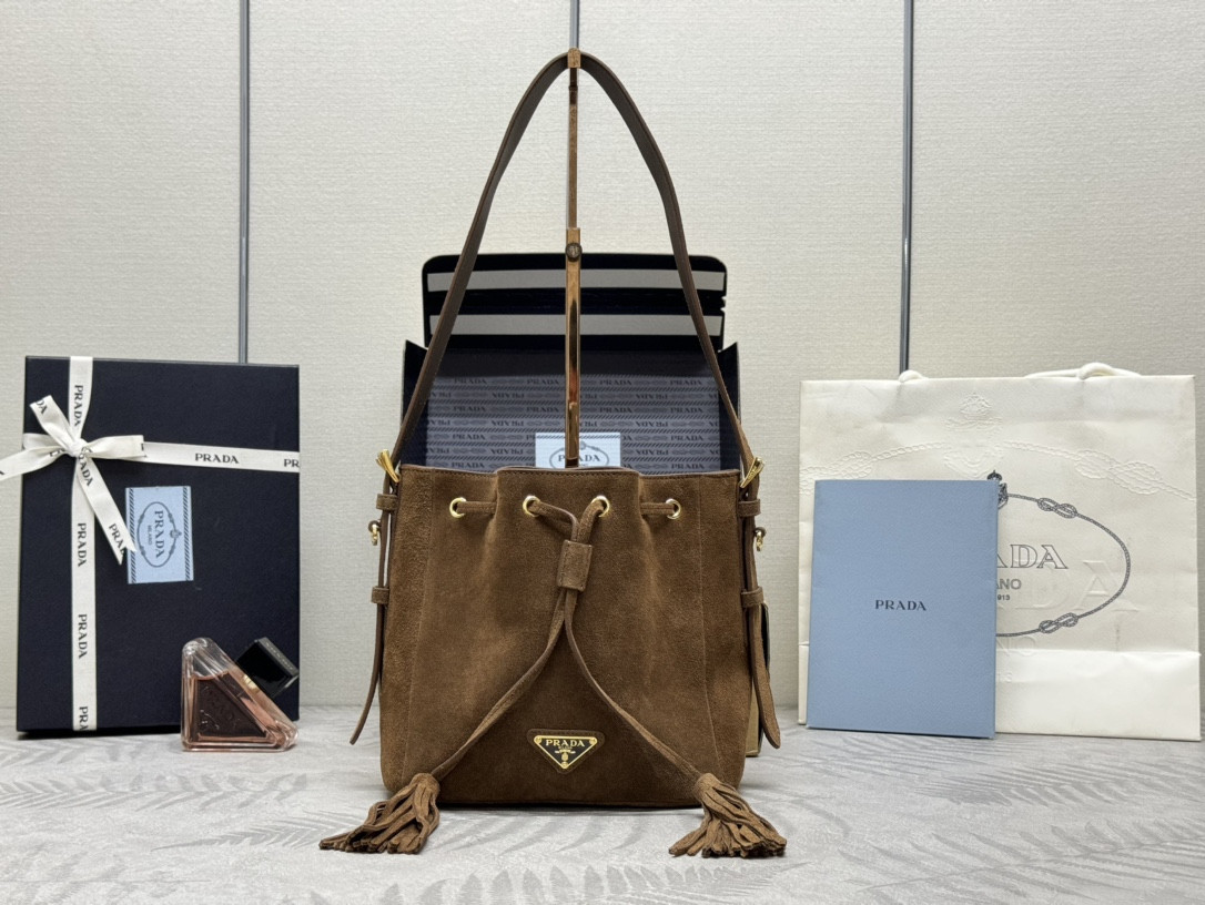 Pra*a mini-bucket bag 22x22x13cm