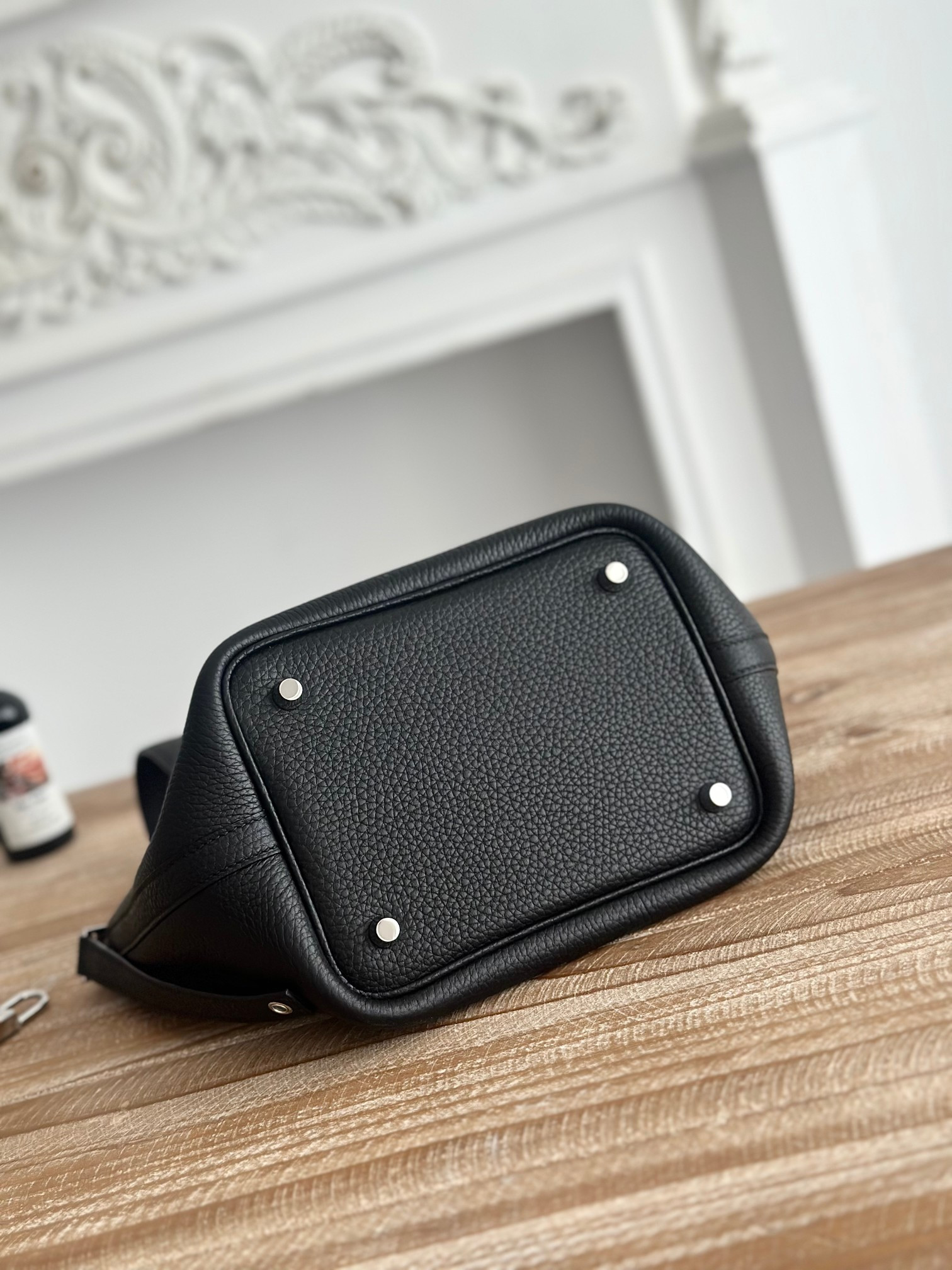 H**me5 picotin 18cm black without original box