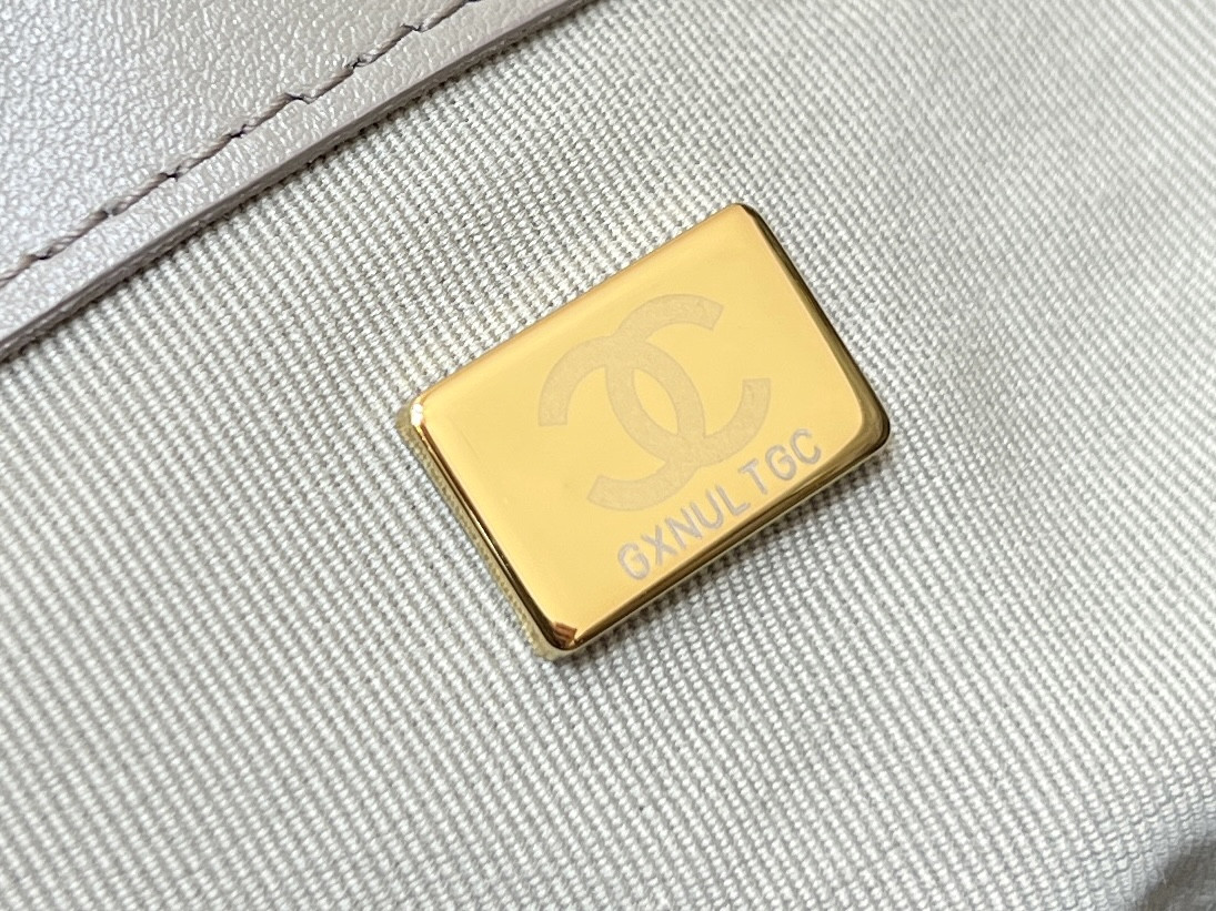 Ch*el 25c bucket bag 26x30x14cm