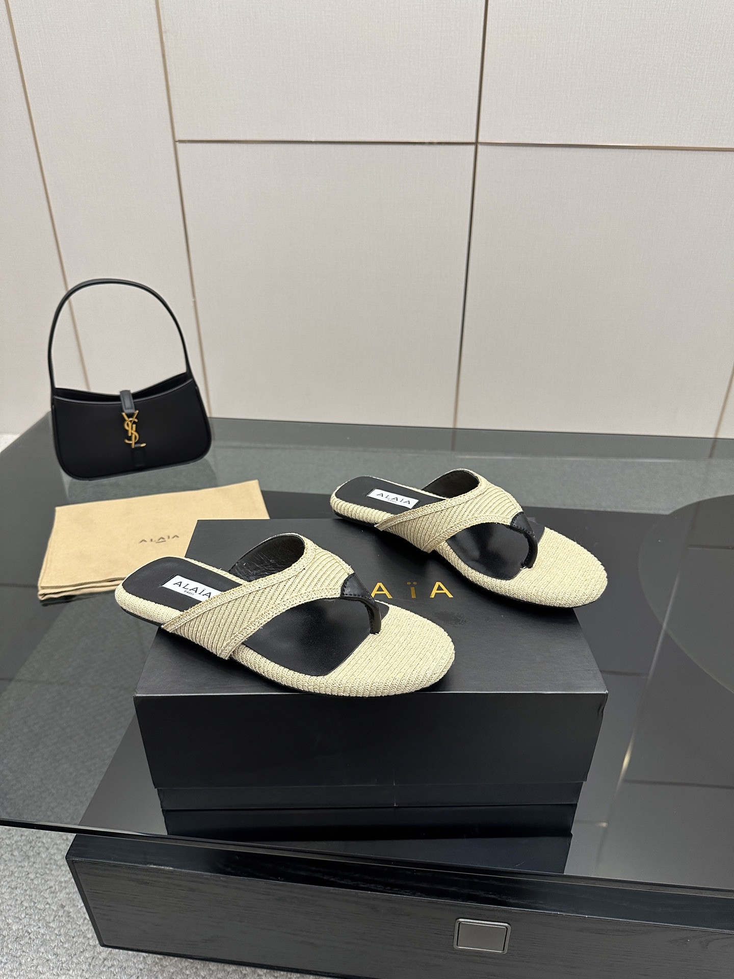 UA Alaia Triangle Flat Slides(Customized Size 7-10 days production time)