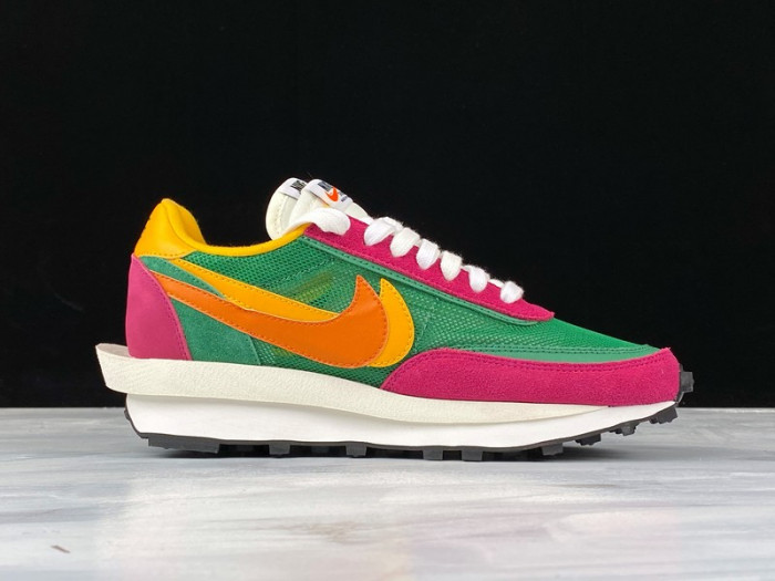 Sacai x Nike LDV Waffle ‘Pink Green’ BV0073-301