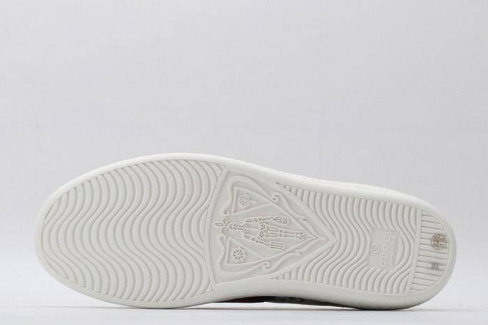 G*u*i low-top sneaker