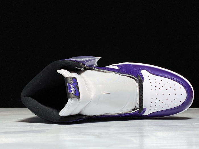 Air Jordan 1 High OG “Court Purple” 555088-500