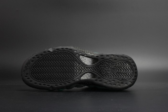 Nike Air Foamposite One “Northern Lights” Black/Green mens 840559-001