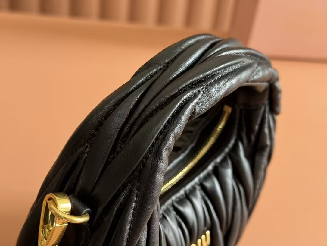 Miu Miu Wander matelassé nappa leather hobo mini-bag 14x17.5x5.5cm