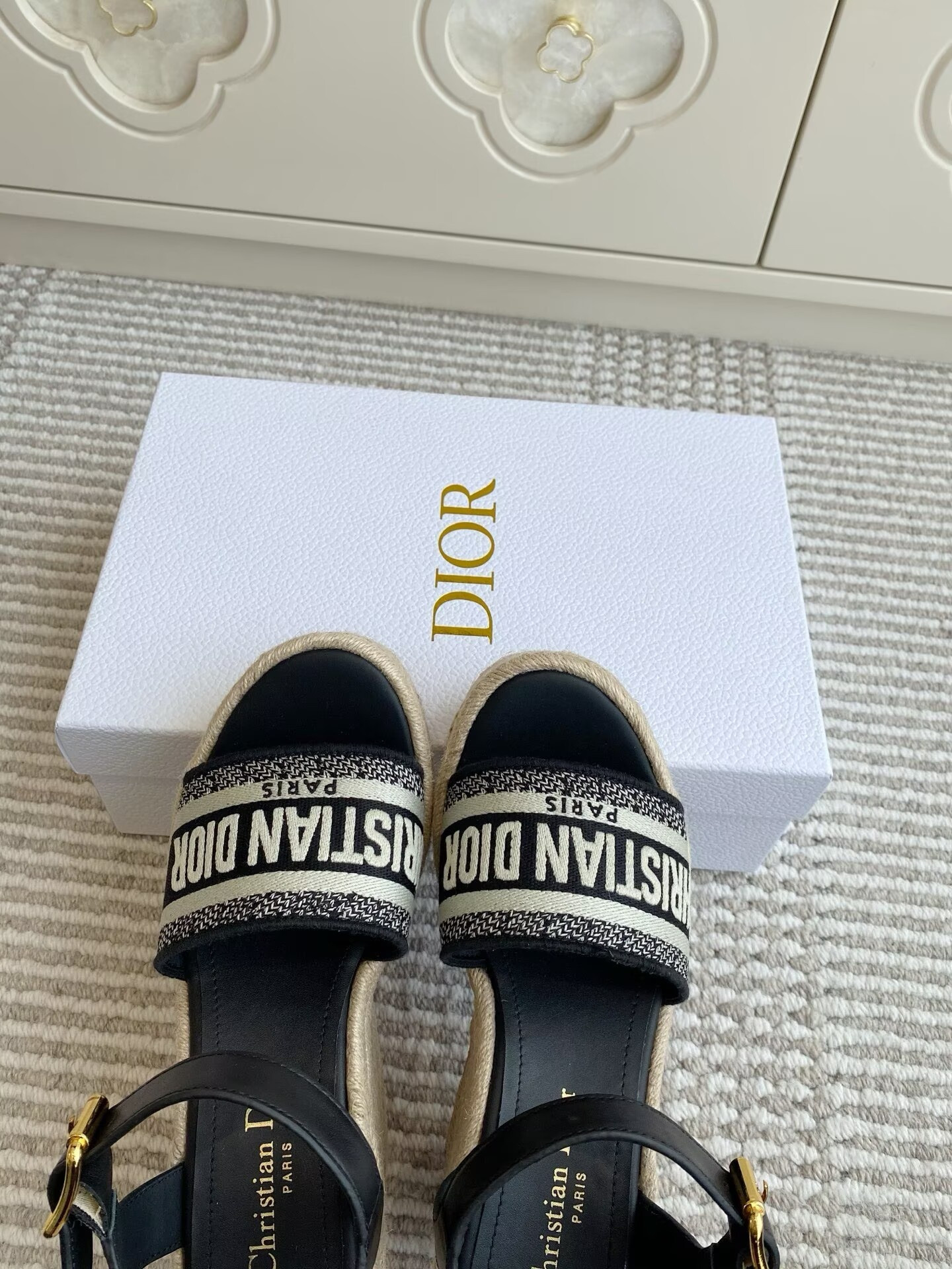 UA D10r Sandals