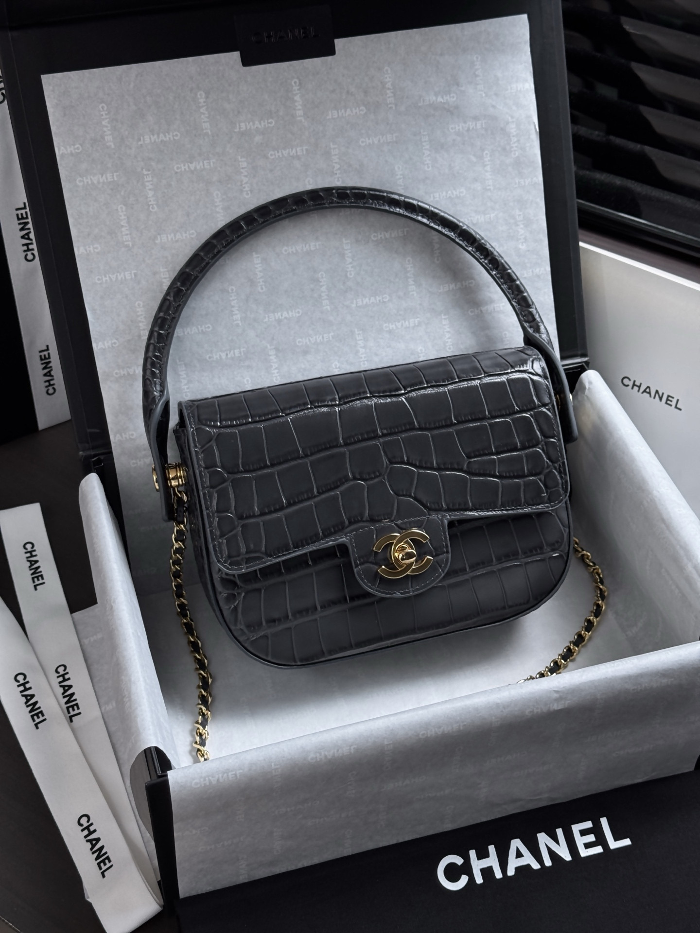 Ch**el mini flap bag with handle as6424 14.5x19.5x5cm