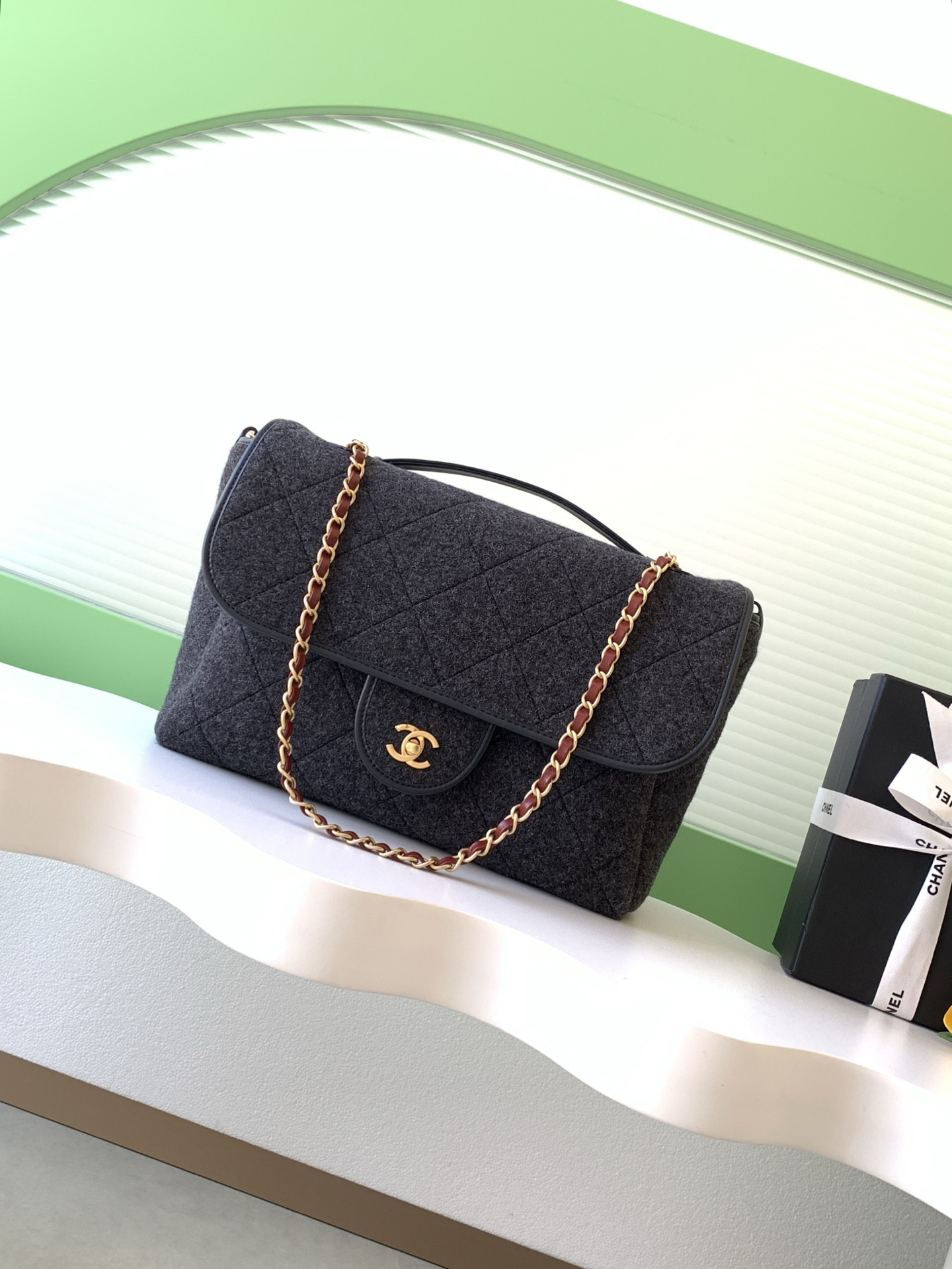 Chanel Flap Bag with Top Handle 23x32x10cm