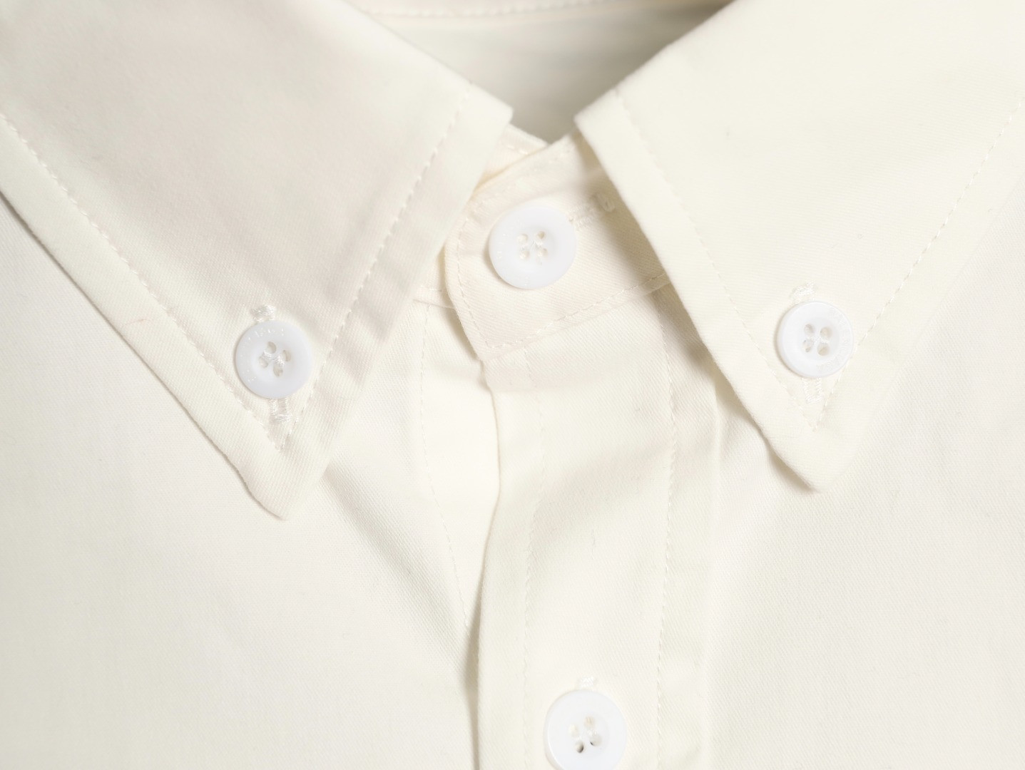 Ba1en*iaga Long-sleeved Shirts