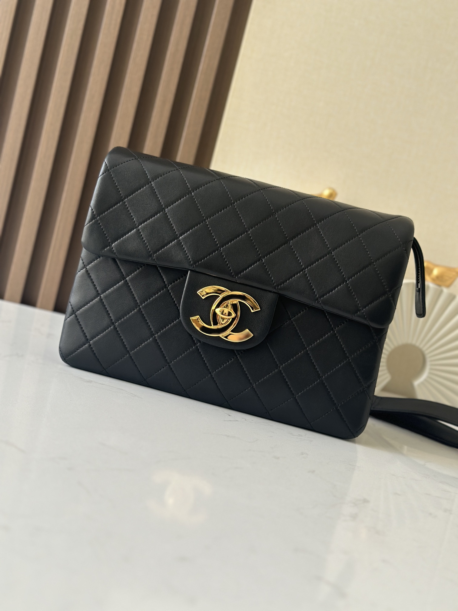 Chanel Flap Backpack AS2219 30x21x8cm