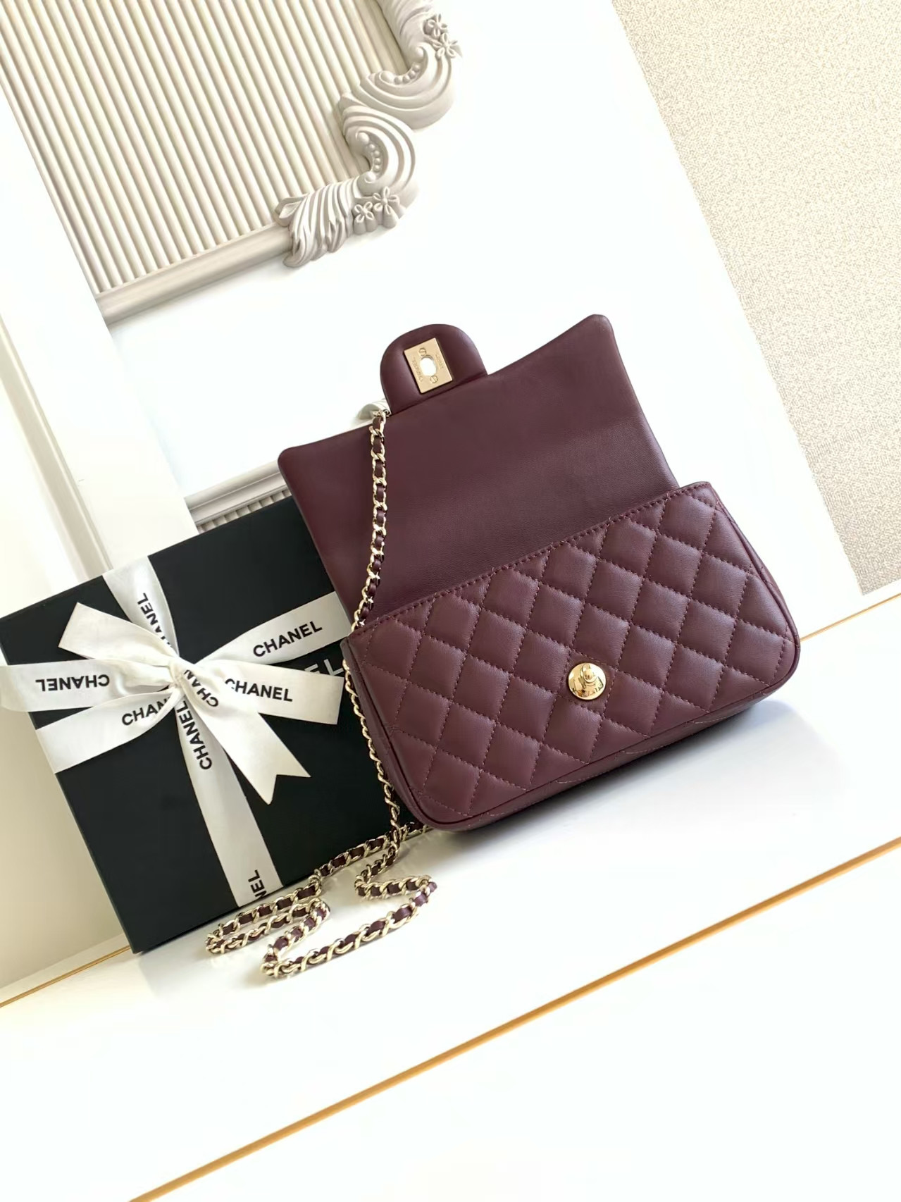 Ch**el Mini CF handle 20x12x6cm