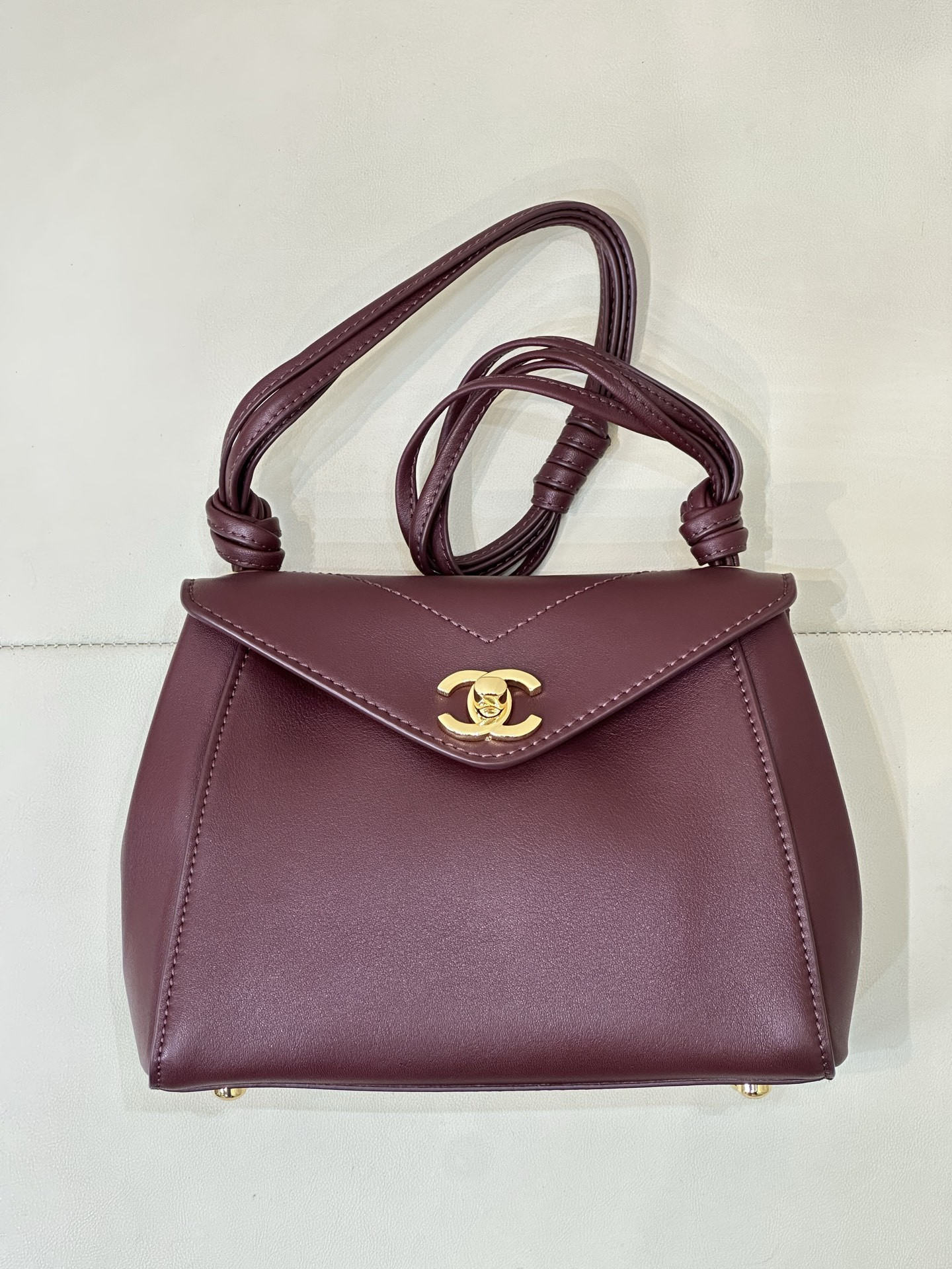 Ch**el Envelope Flap Bag AS6223 19.5x16x8cm