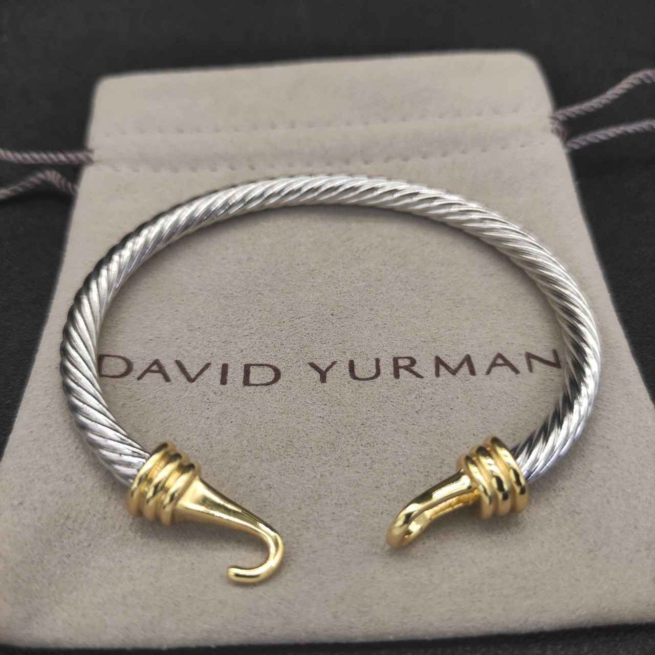 David Yurman 5mm Hook Bracelet(wrist circumference 15-19cm)