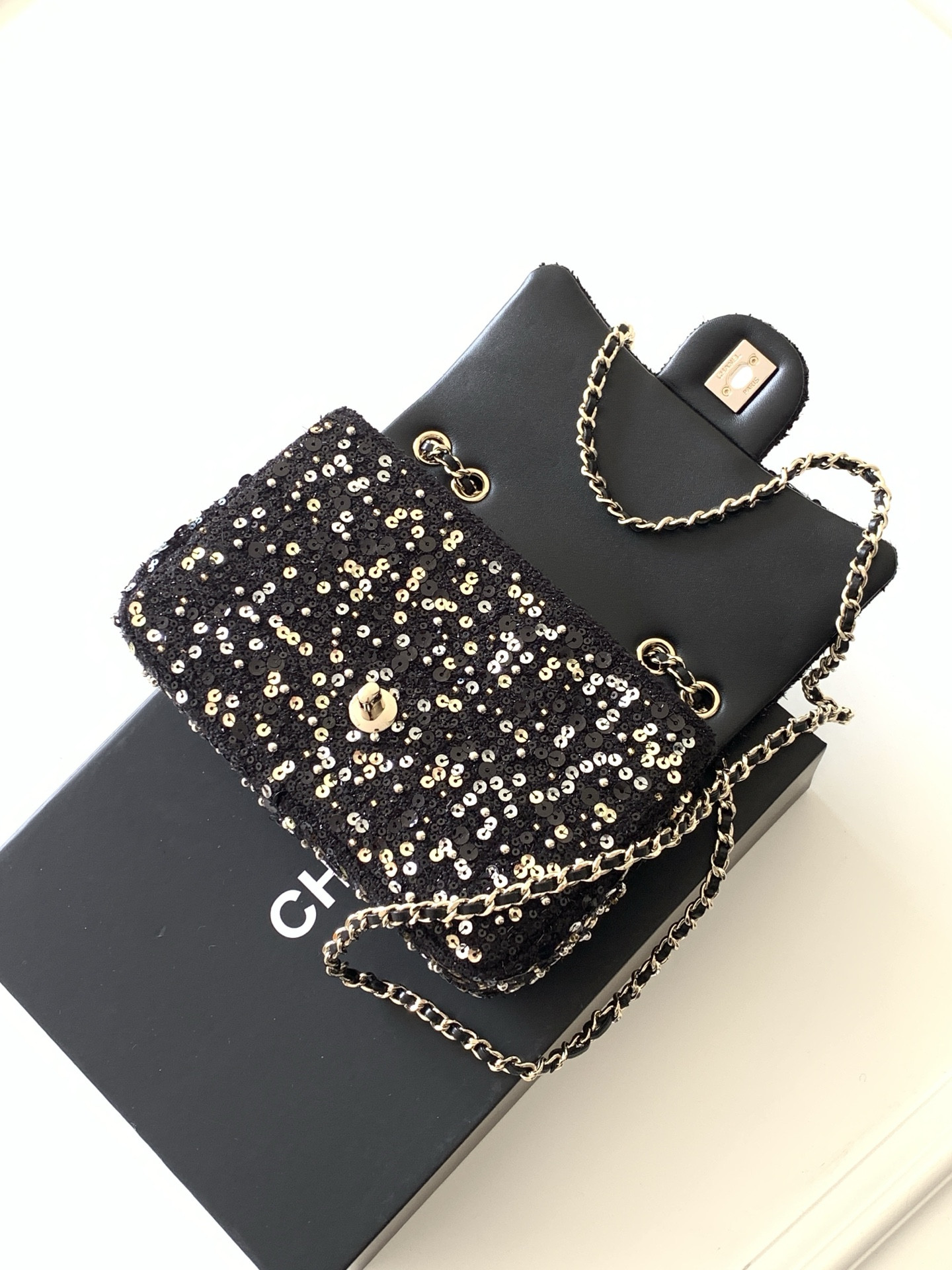 Ch**el Flap Bag 20x14x7cm