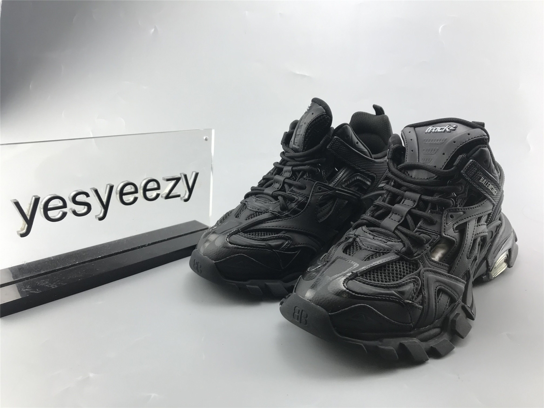 UA TRACK SNEAKER BLACK