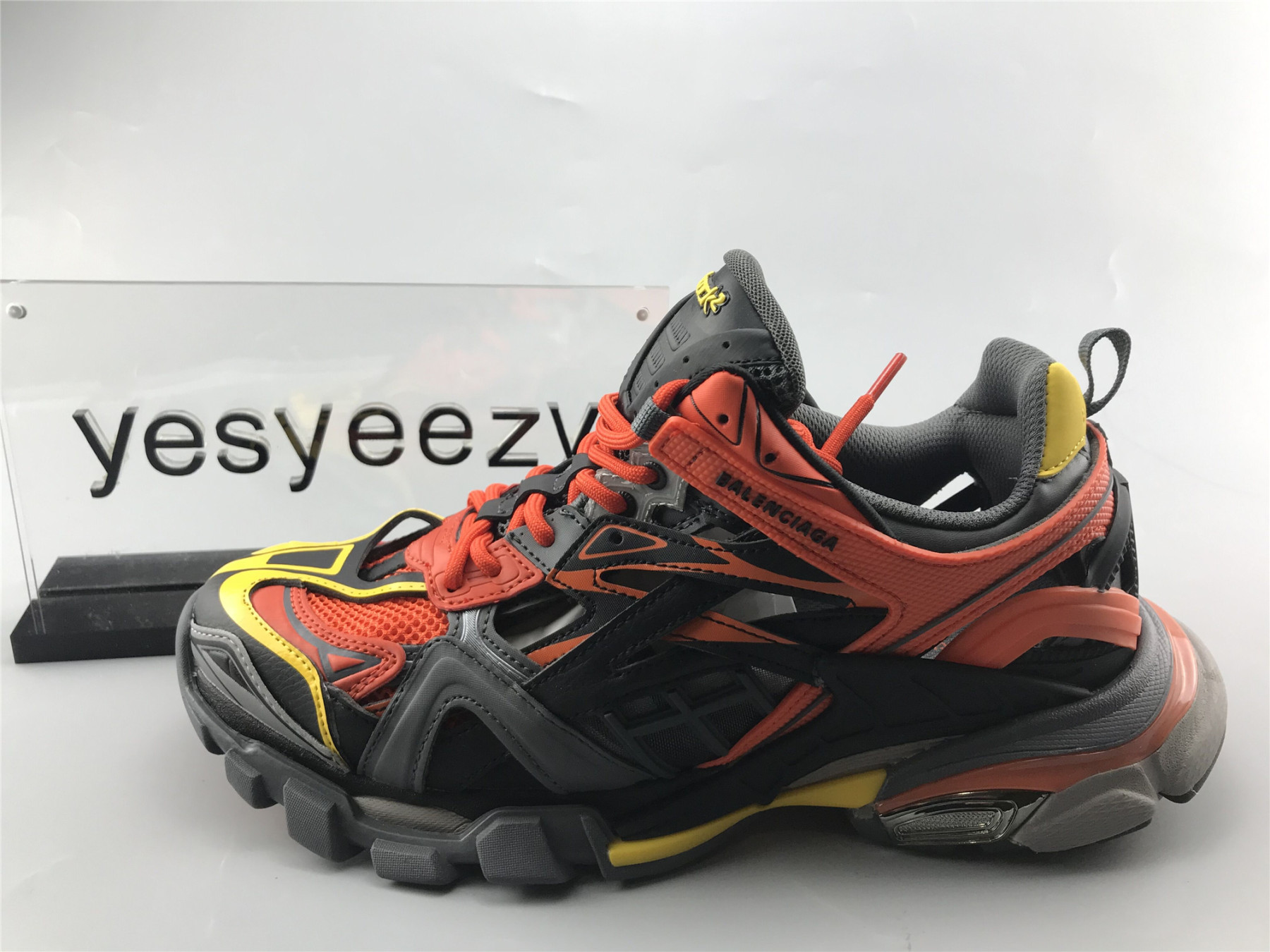 UA TRACK.2 SNEAKER ORANGE